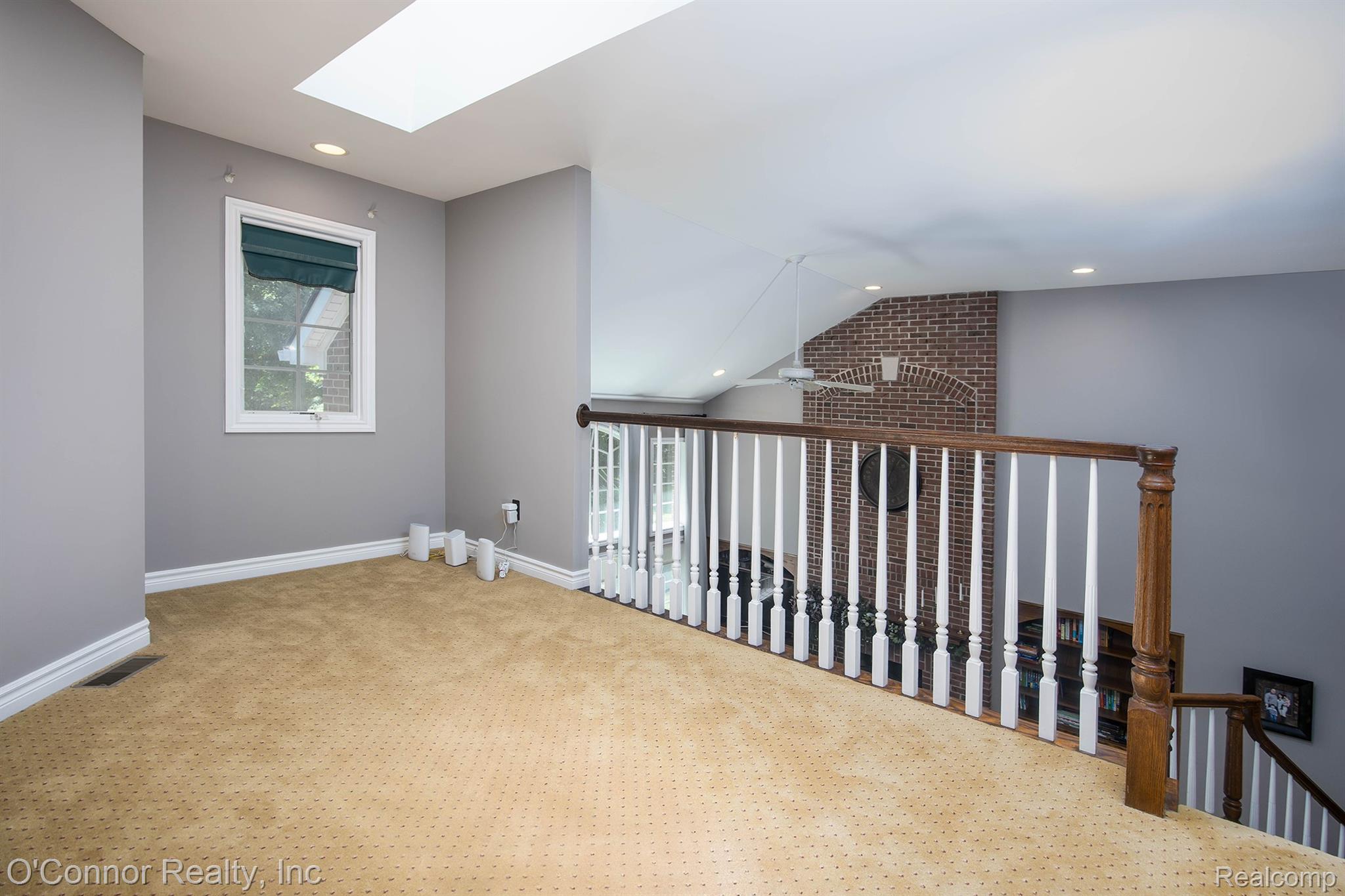 3239 Turnberry Property Photo 23