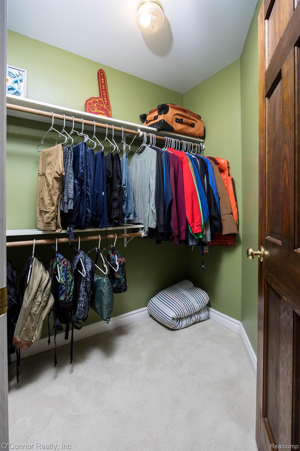 3239 Turnberry Property Photo 26