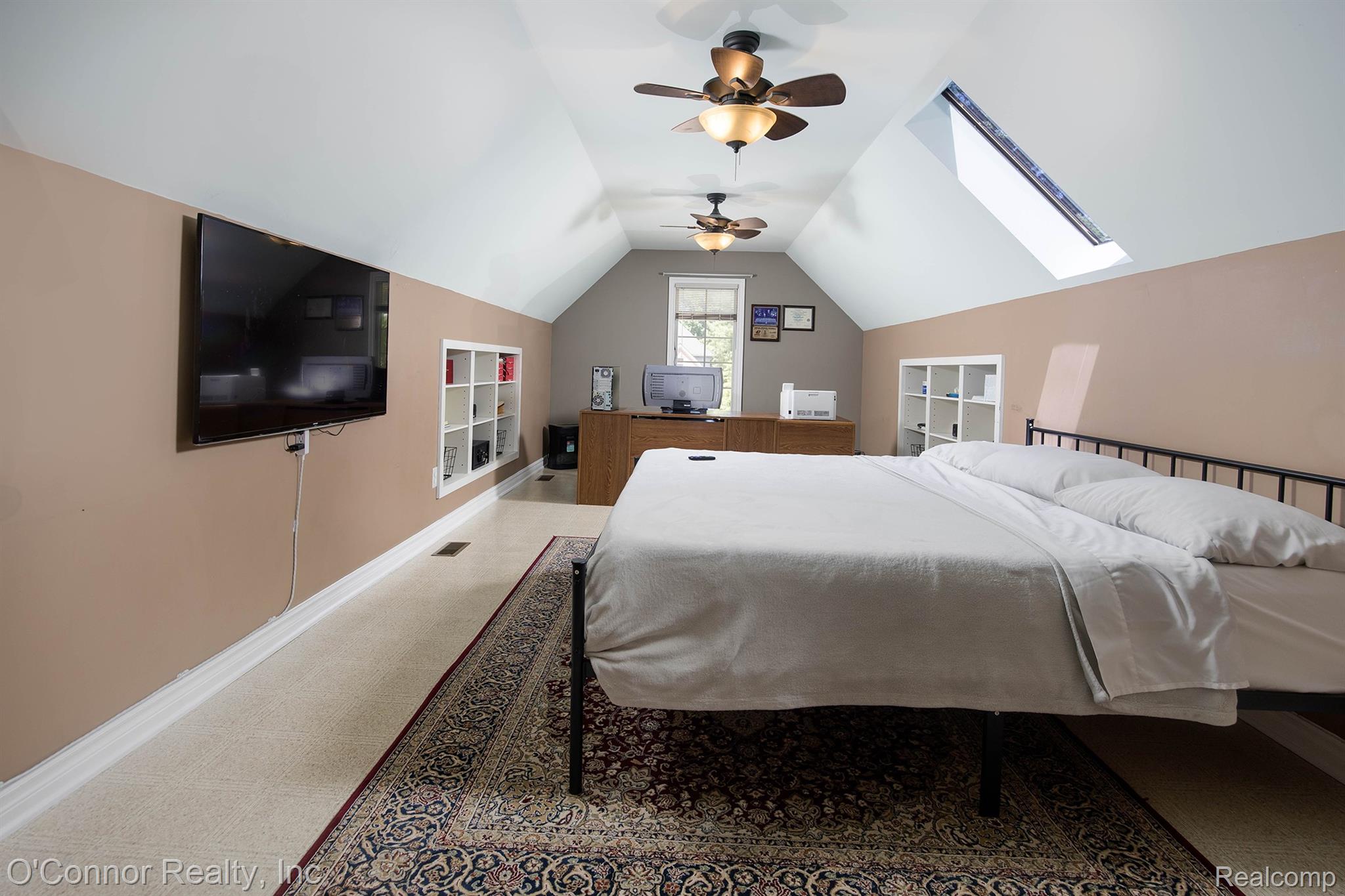 3239 Turnberry Property Photo 30