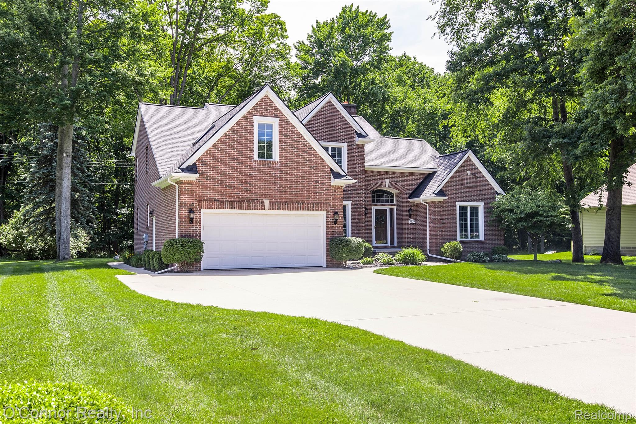 3239 Turnberry Property Photo 42