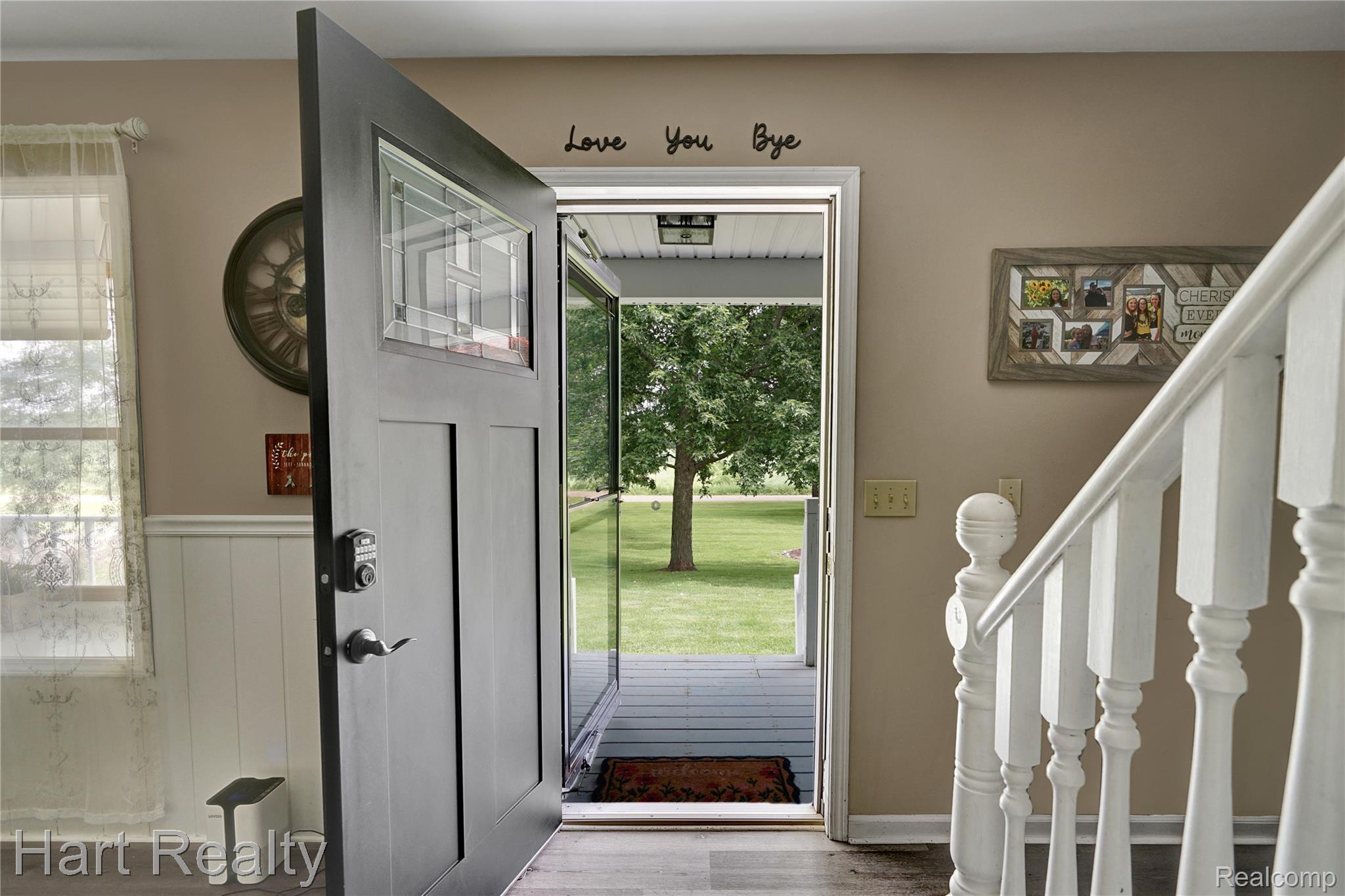 7167 Brown School Road Property Photo 7