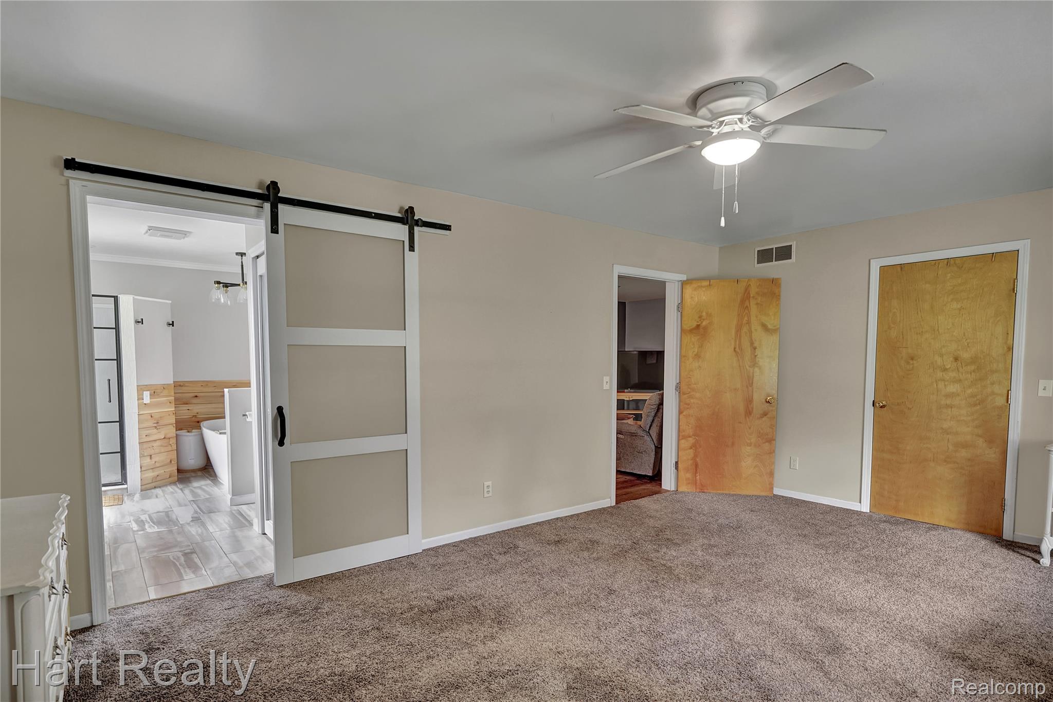 7167 Brown School Road Property Photo 25