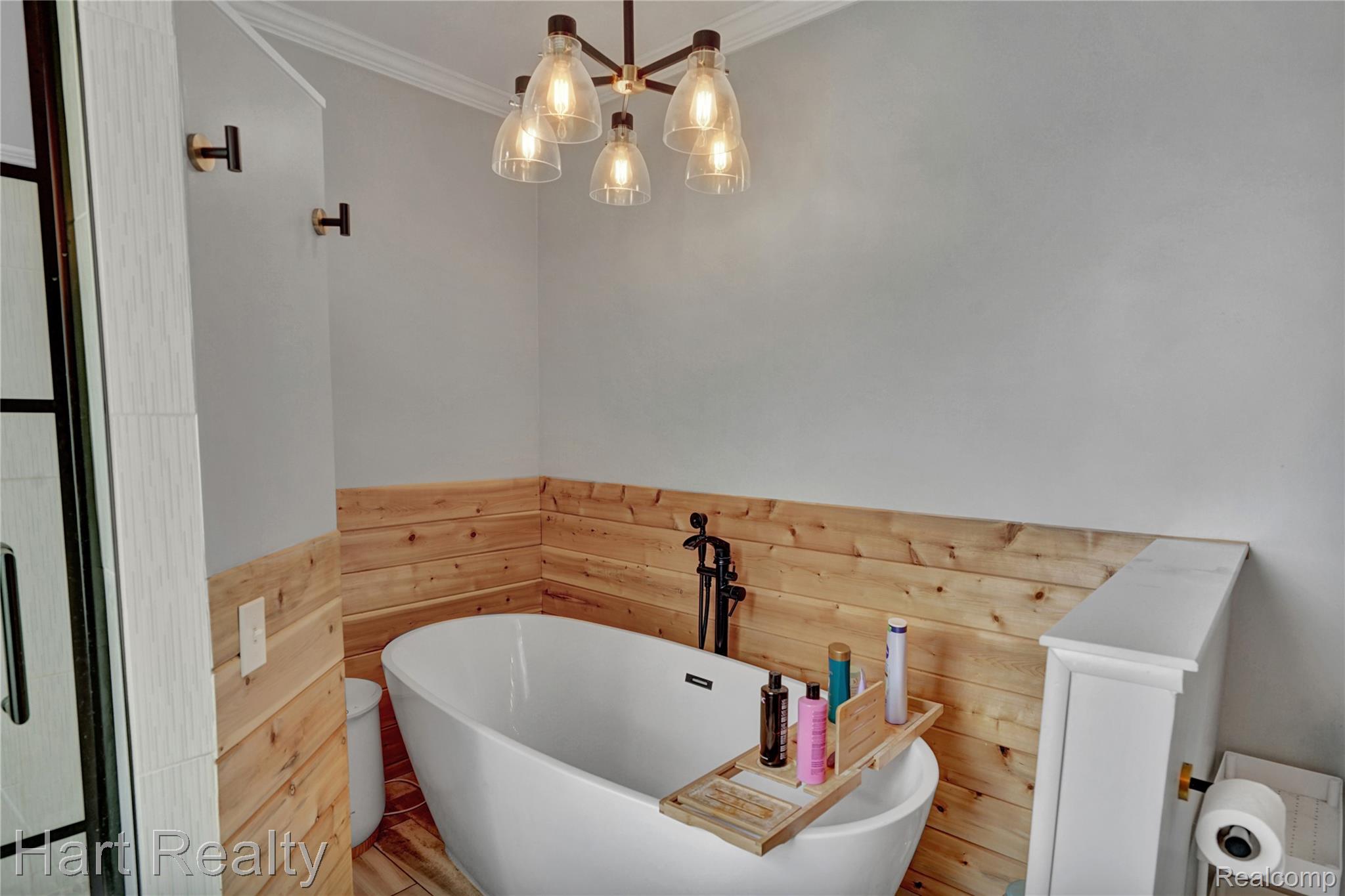 7167 Brown School Road Property Photo 27