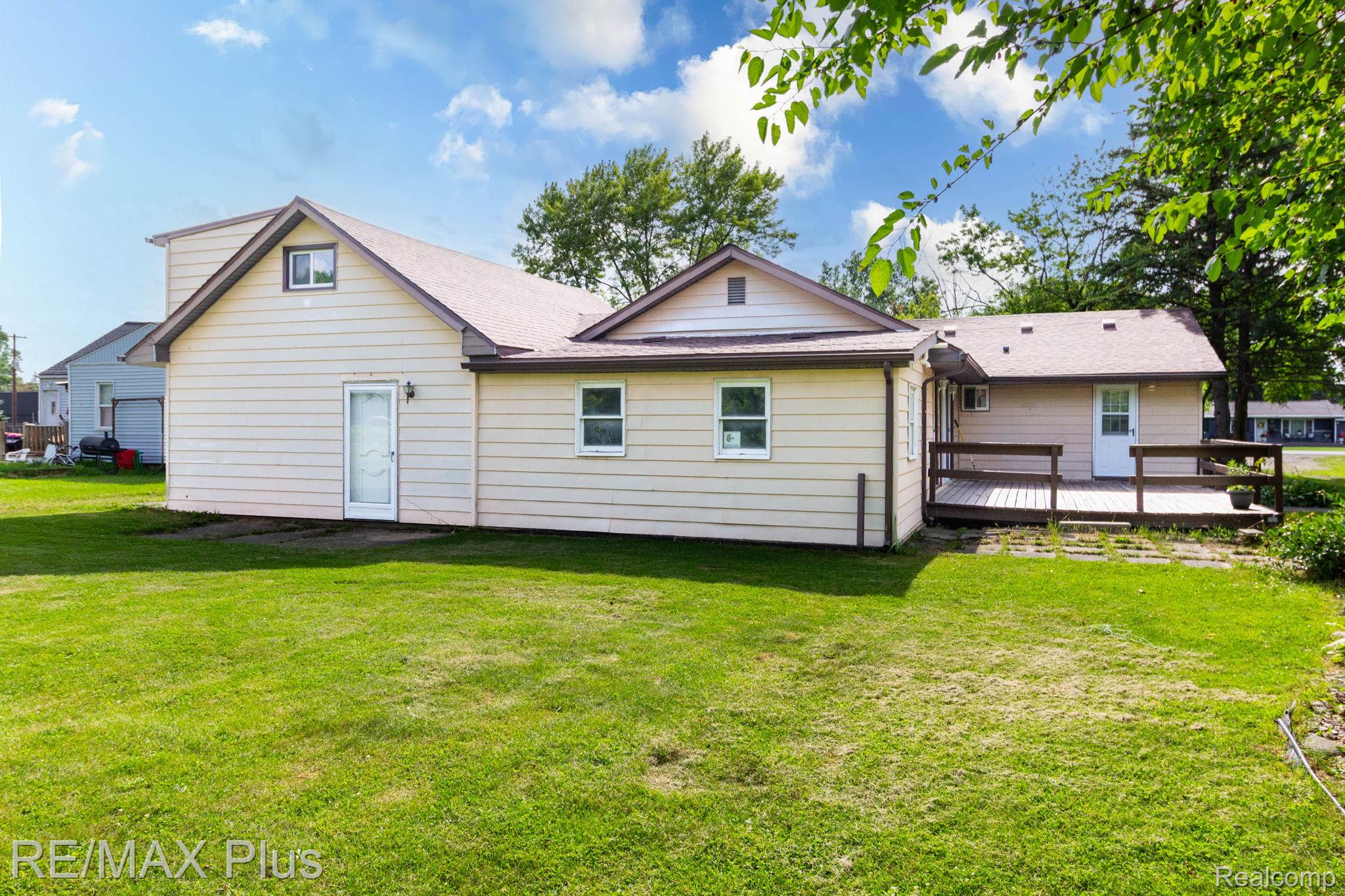 3350 N Belsay Road Property Photo 39