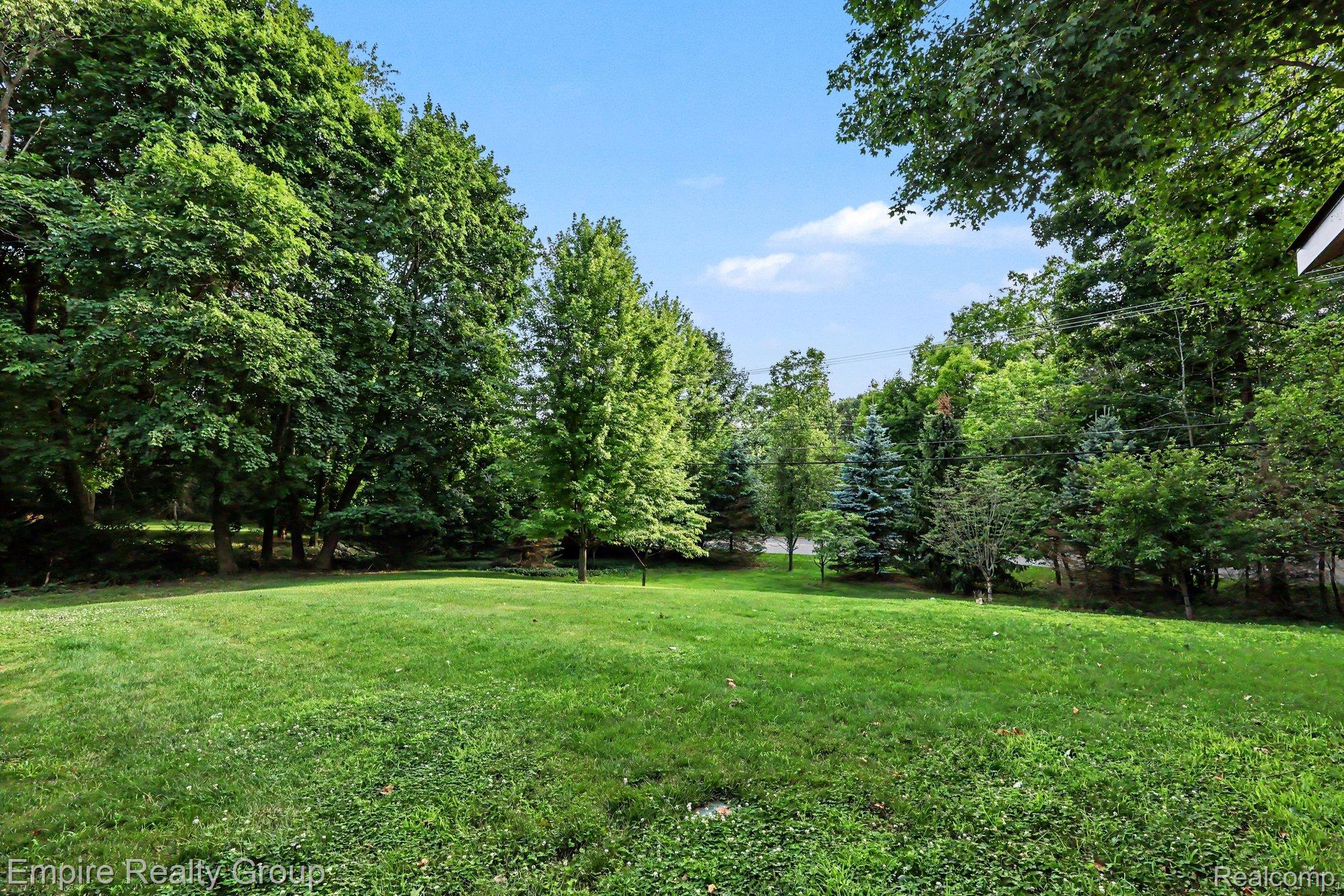 4340 Queens Way Property Photo 51