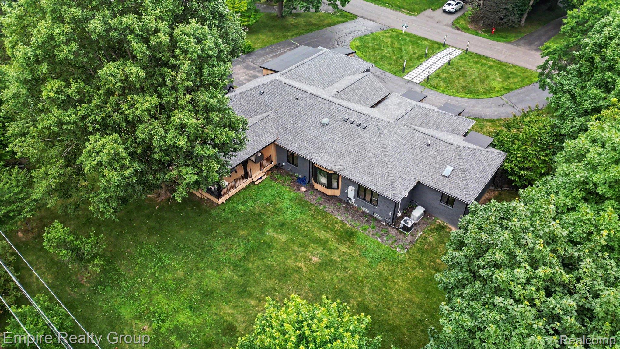 4340 Queens Way Property Photo 59