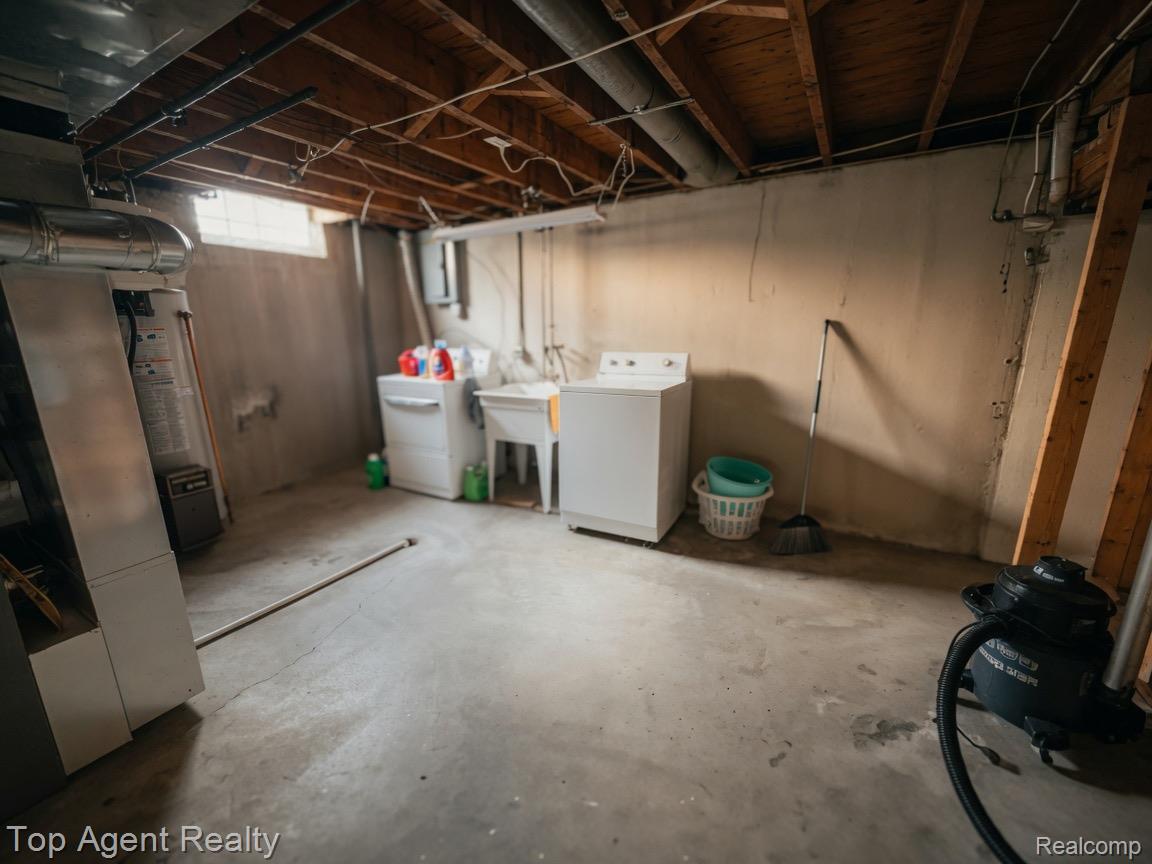 4436 Buckingham Drive Property Photo 14