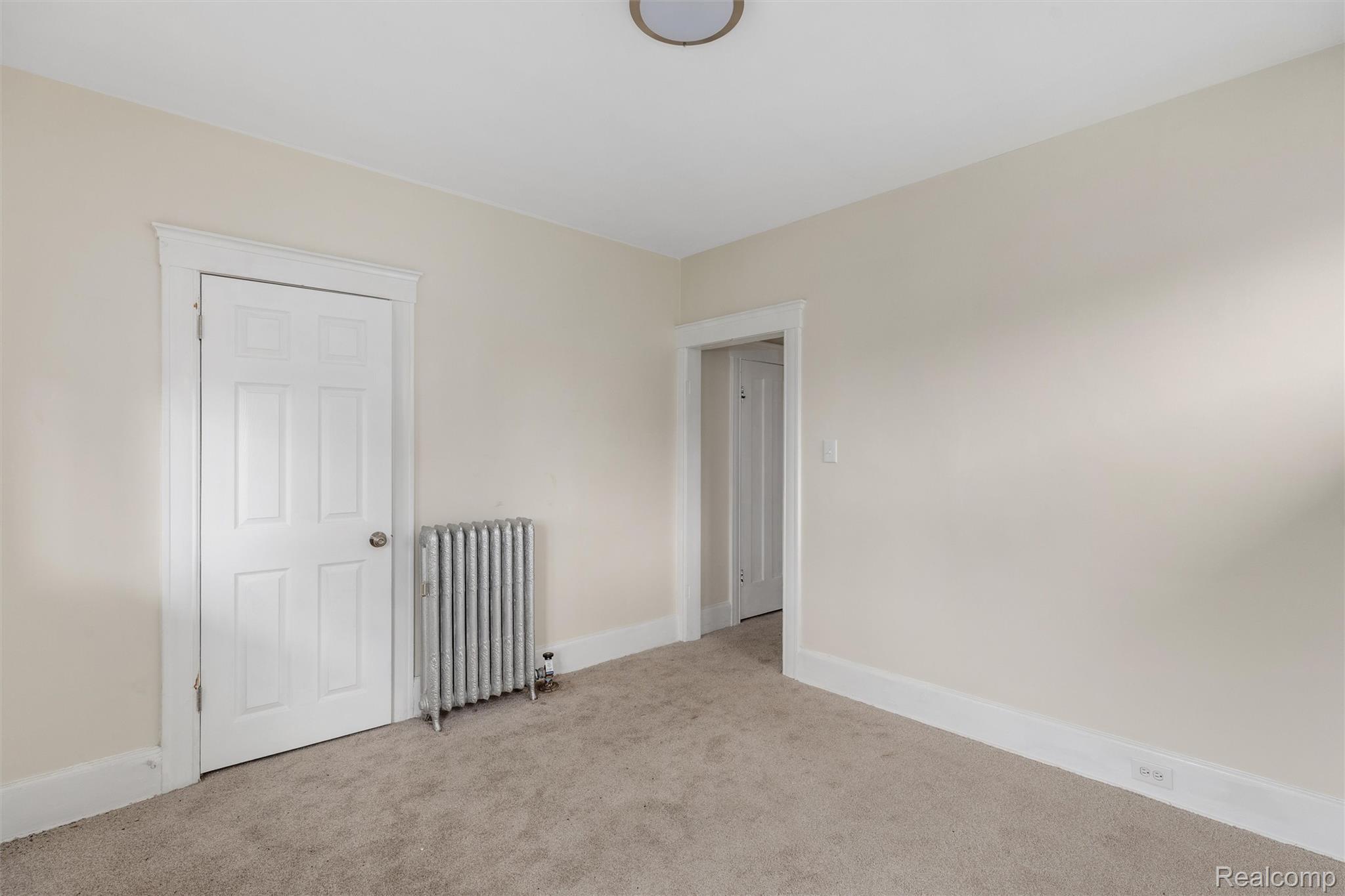 121 Colorado Street Property Photo 25