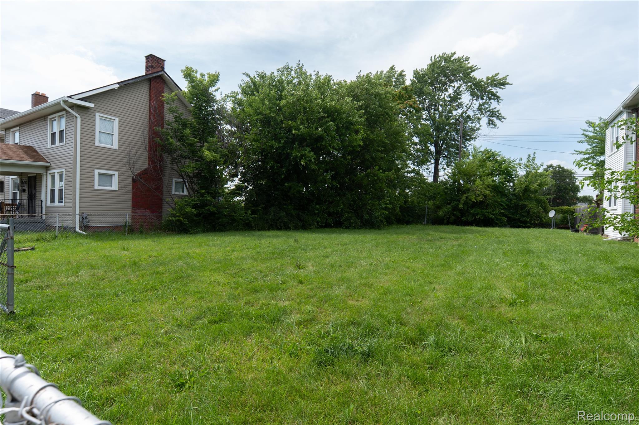 1704 W Euclid Street Property Photo 5