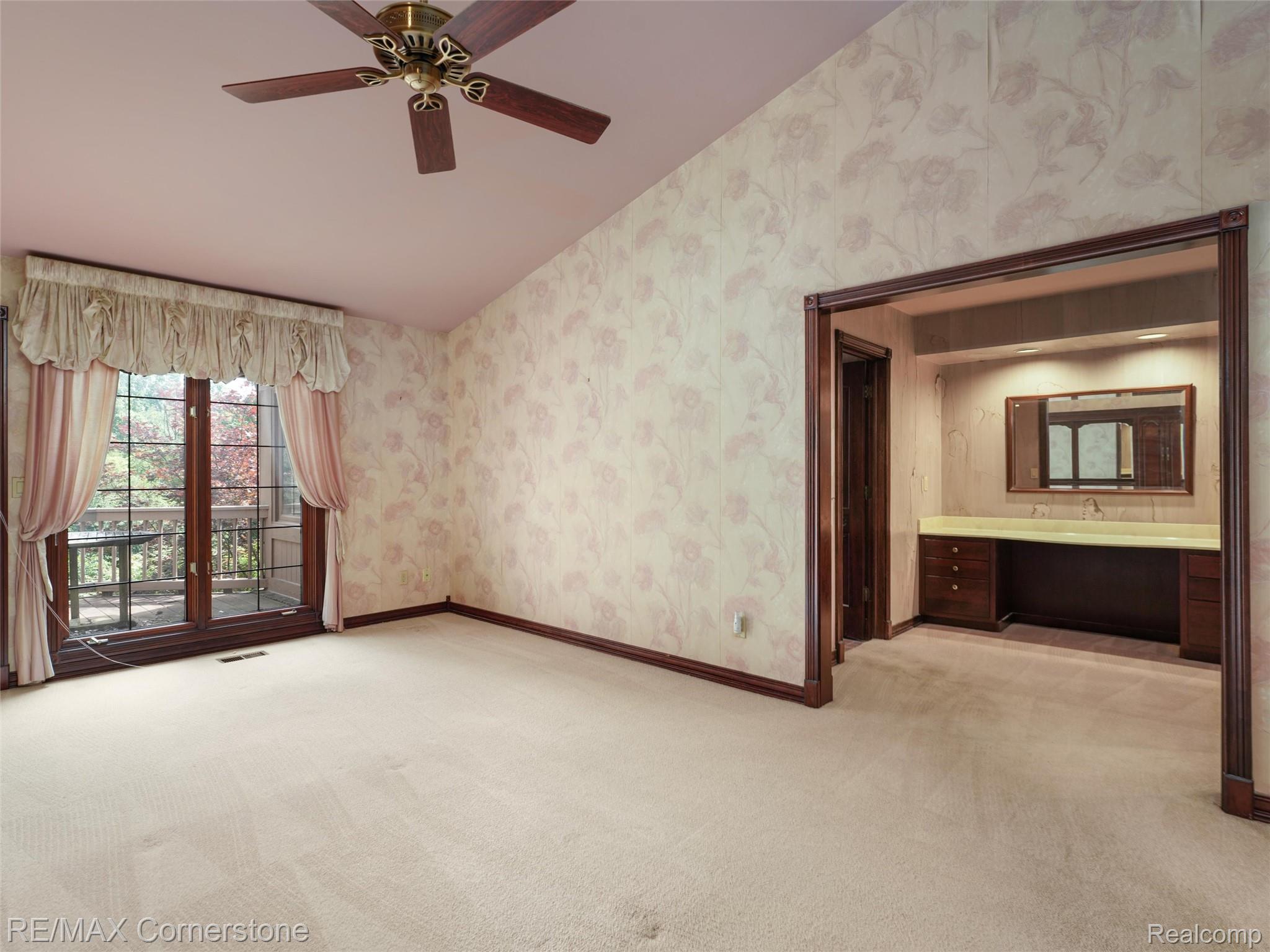13780 Eaton Drive Property Photo 13