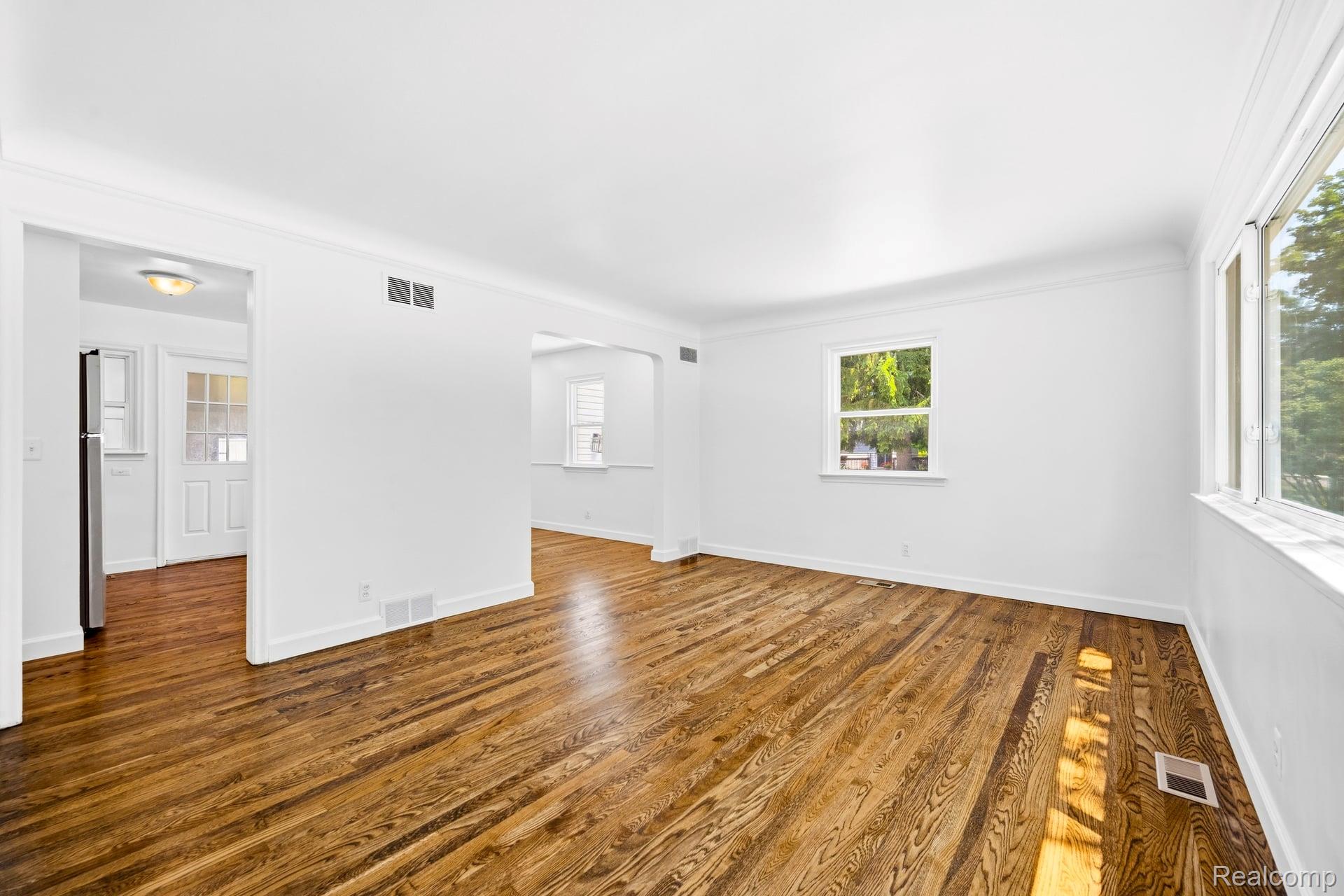 4166 Grayton Drive Property Photo 12