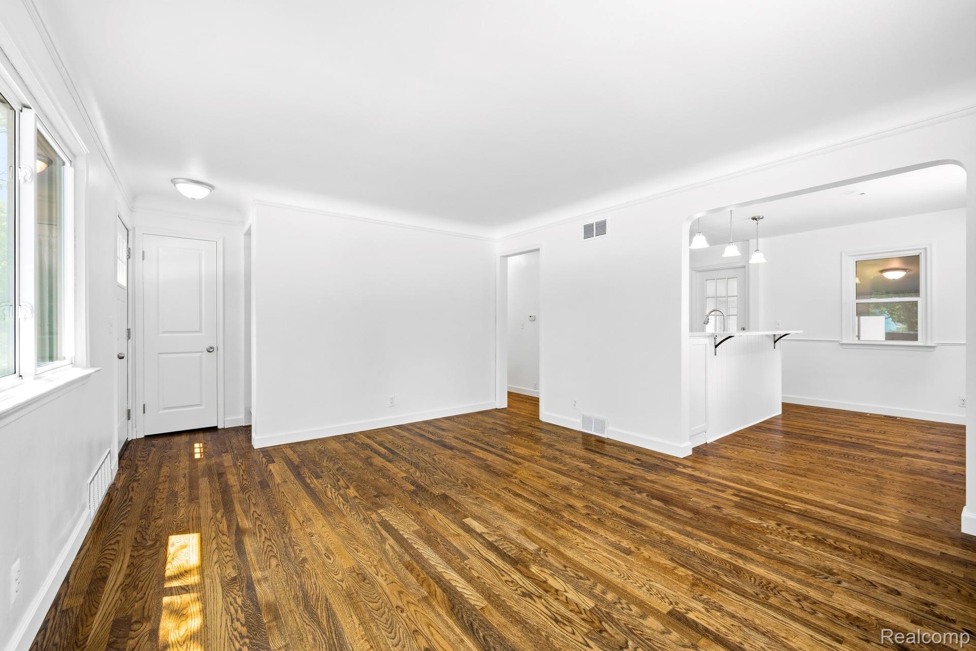 4166 Grayton Drive Property Photo 13