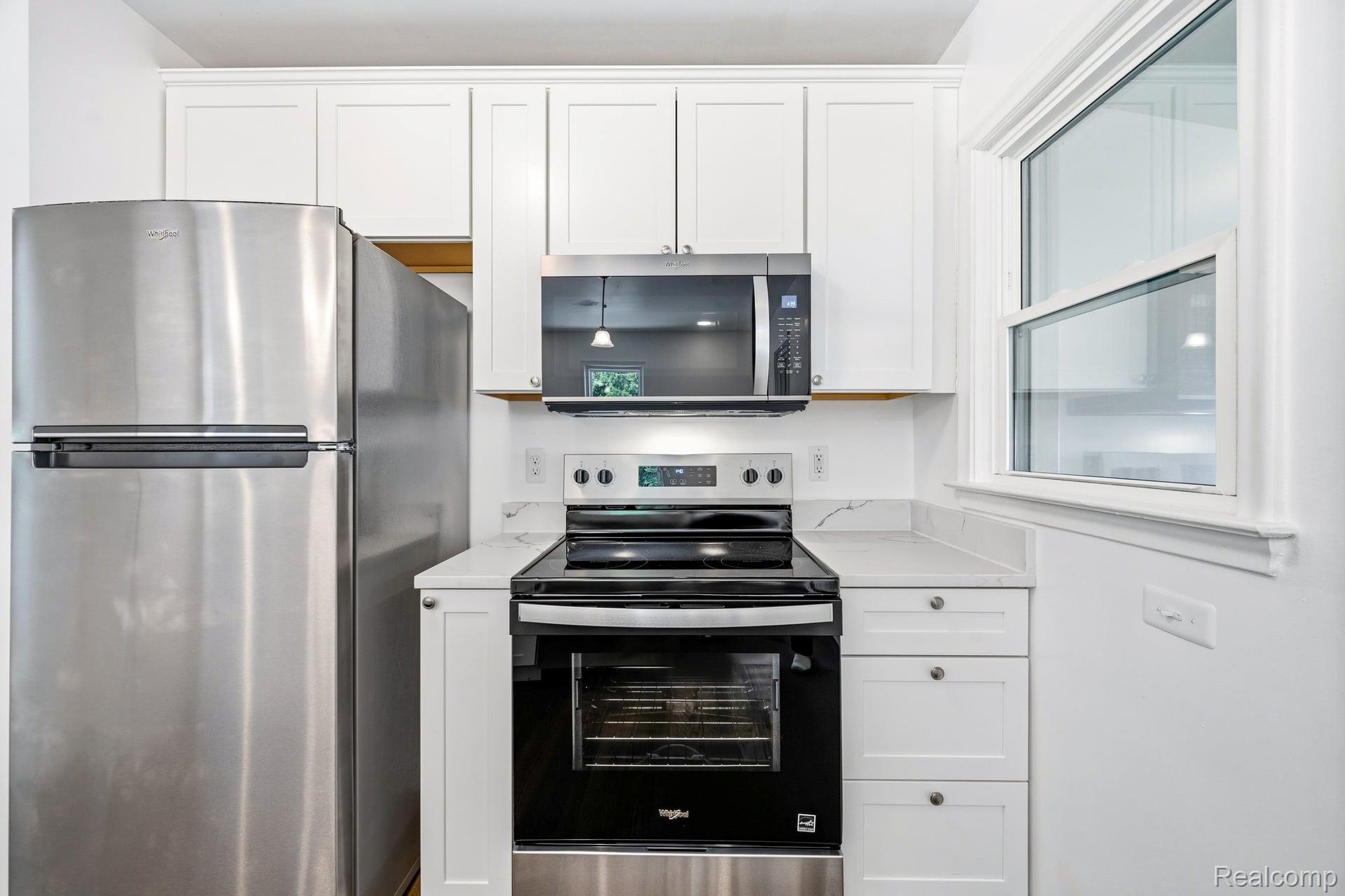4166 Grayton Drive Property Photo 21