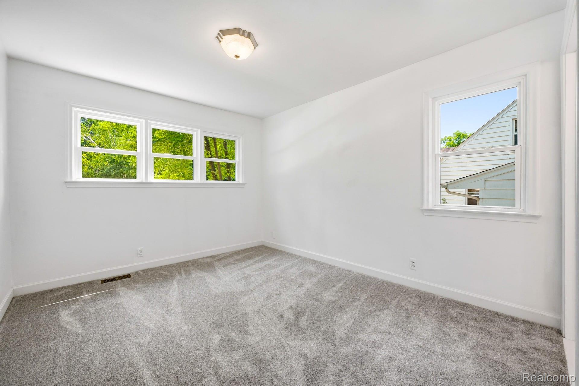 4166 Grayton Drive Property Photo 22