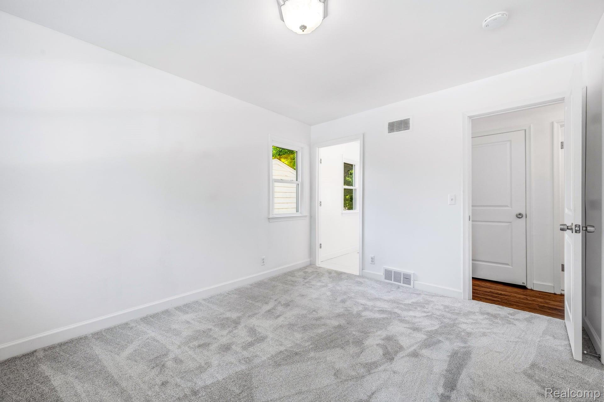 4166 Grayton Drive Property Photo 23