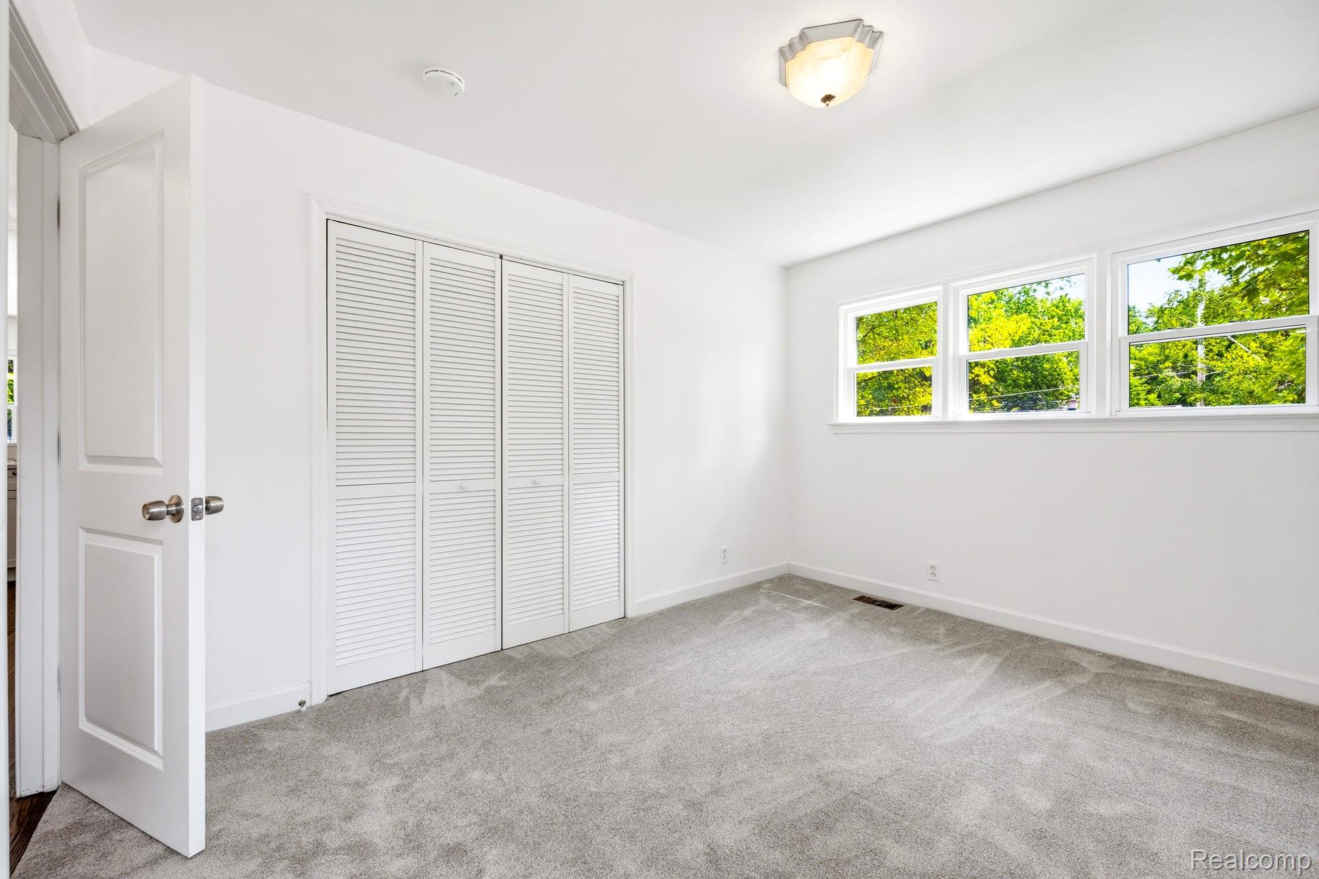 4166 Grayton Drive Property Photo 25