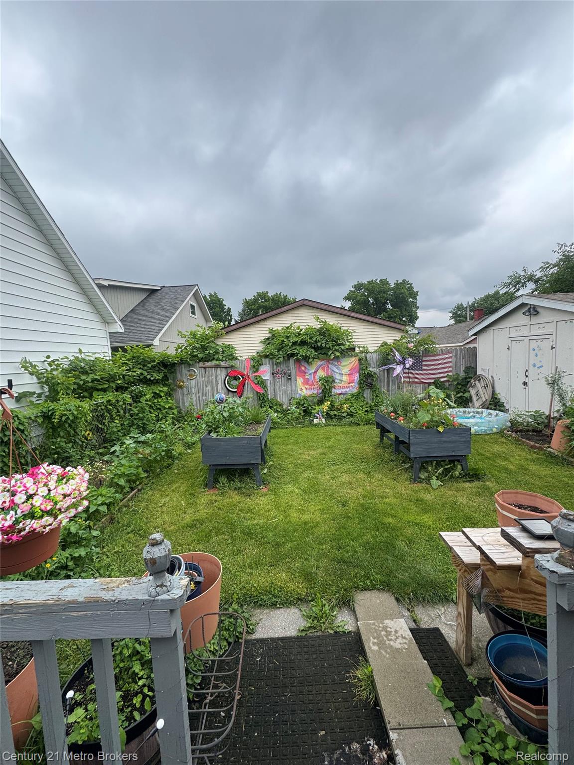 1128 W Parkwood Avenue Property Photo 9