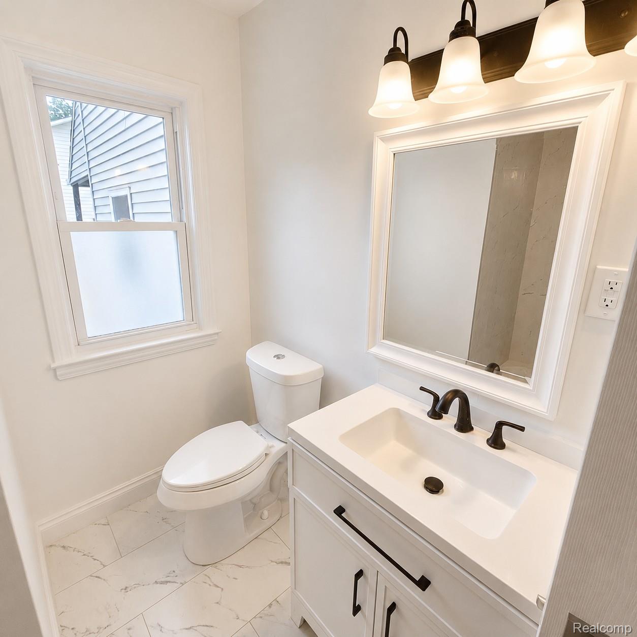 5157 Niagara Street Property Photo 17