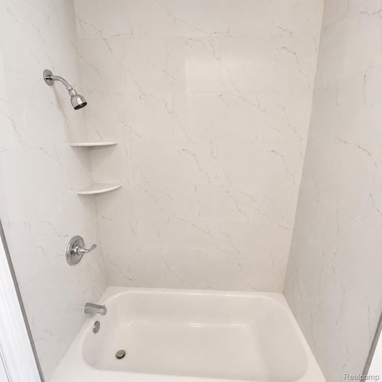 5157 Niagara Street Property Photo 19