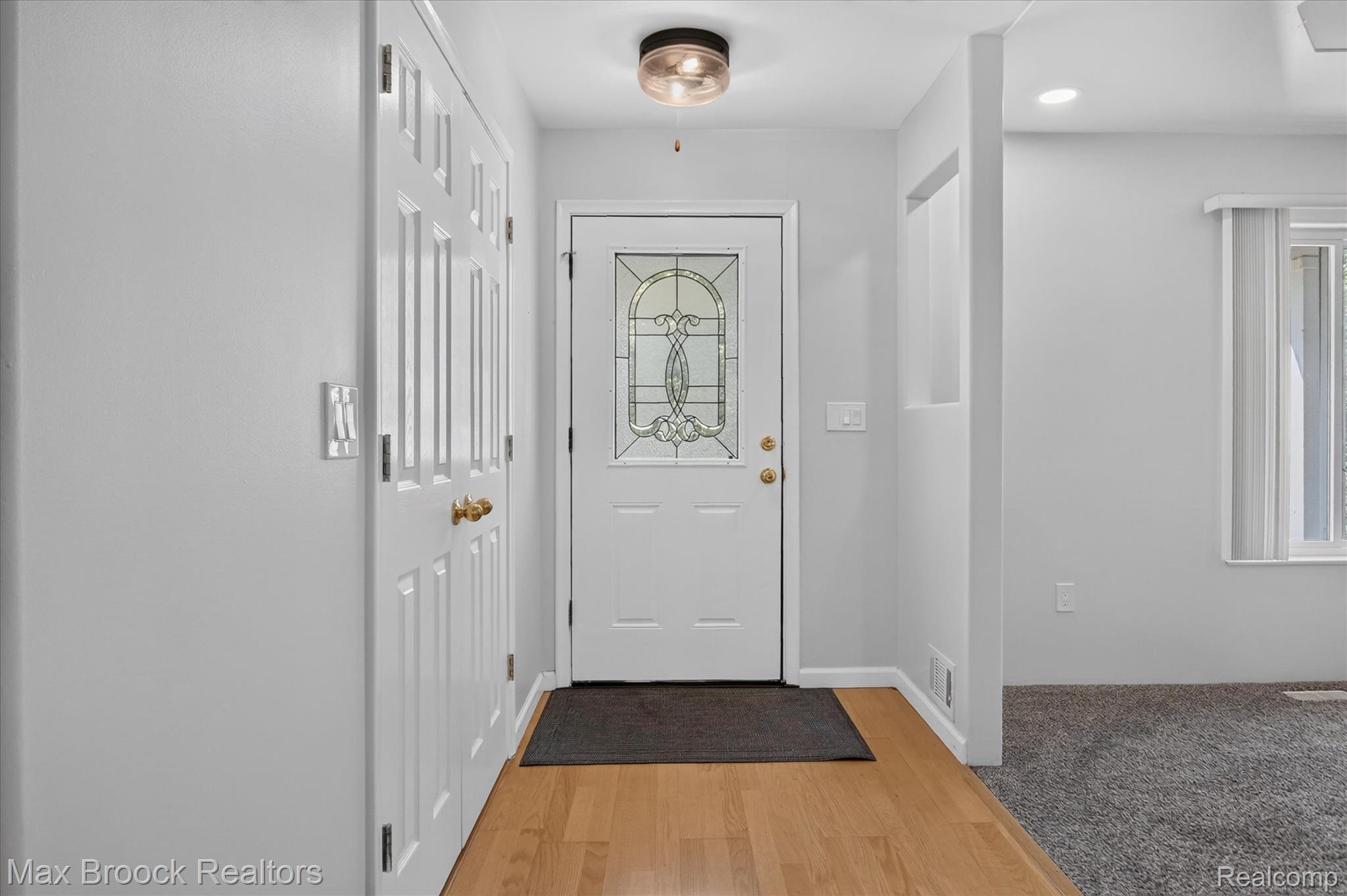 2120 Daintree Avenue Property Photo 2