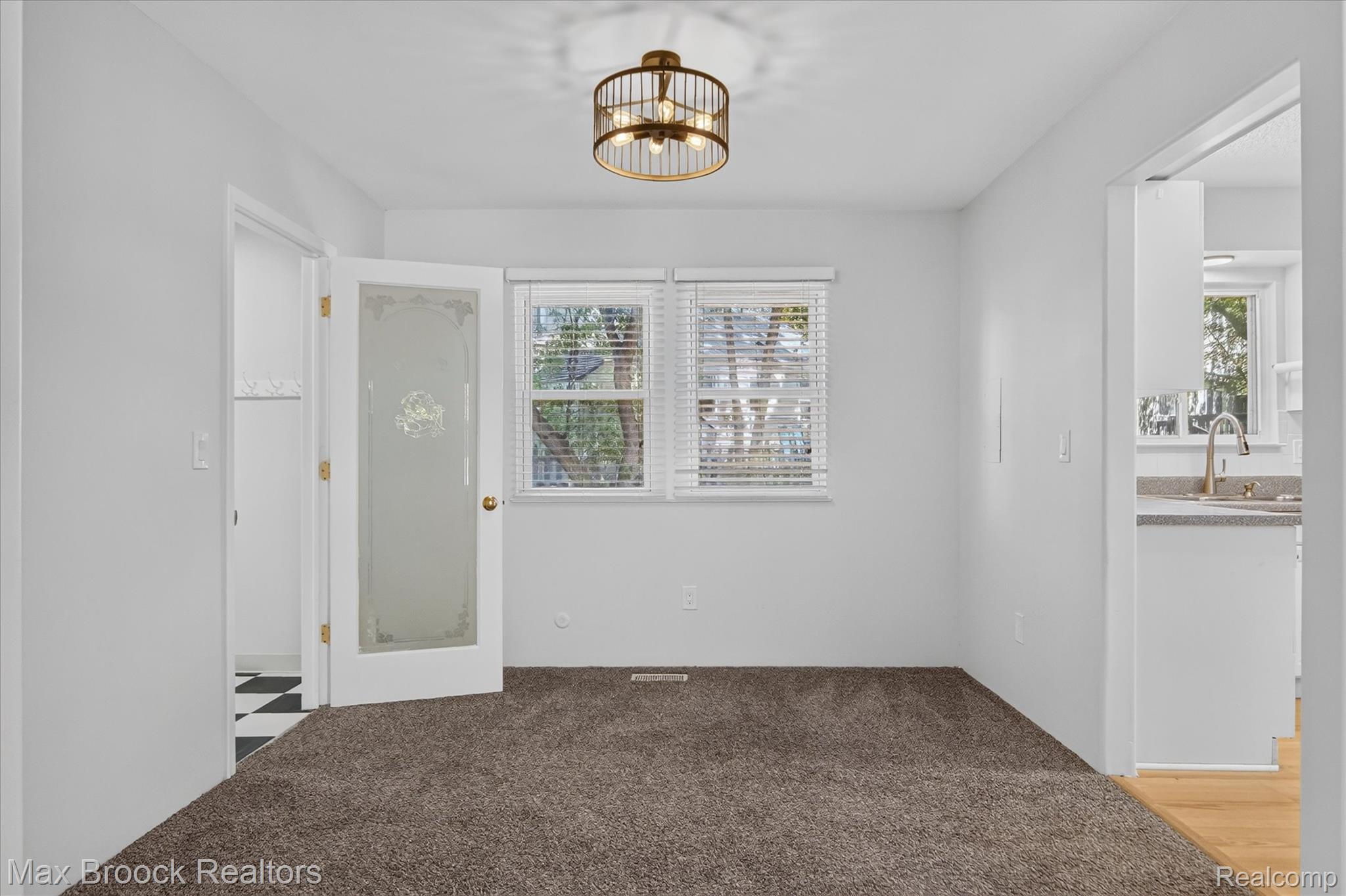 2120 Daintree Avenue Property Photo 6