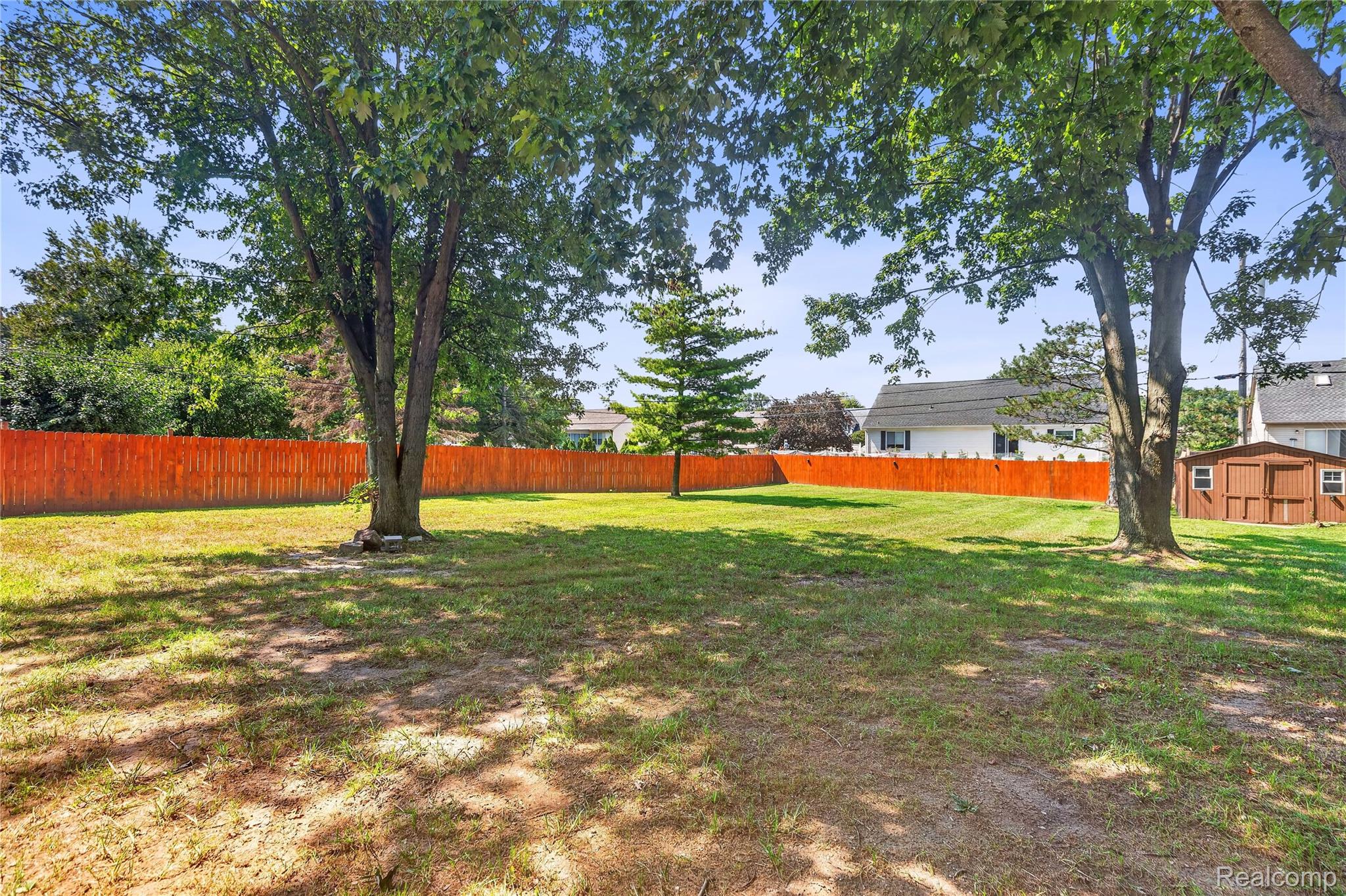 46365 Community Center Drive Property Photo 10