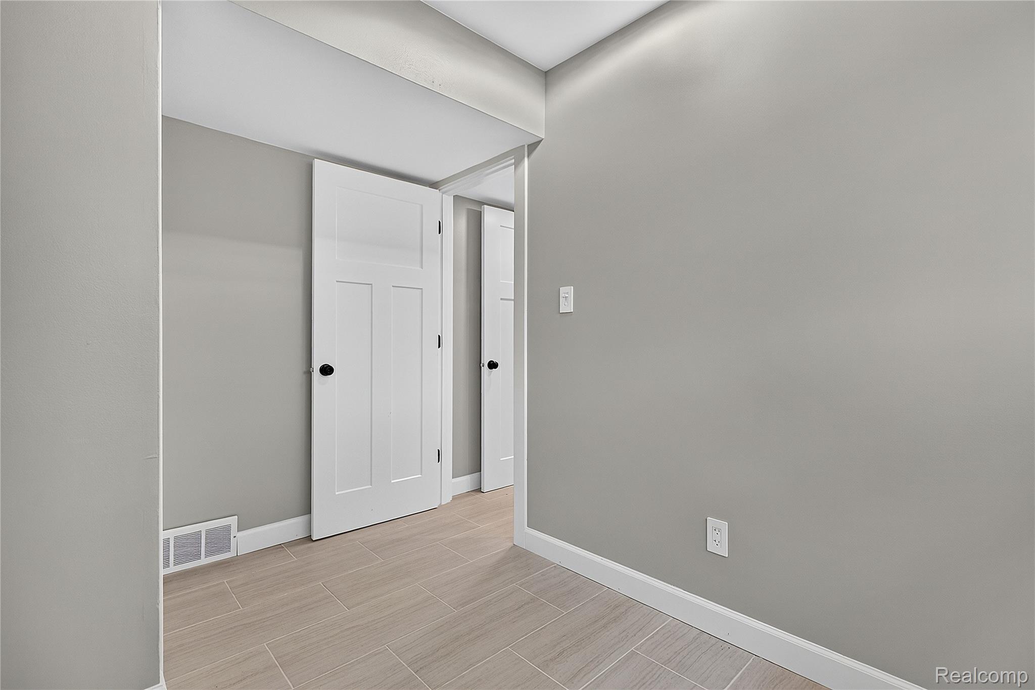 46365 Community Center Drive Property Photo 38