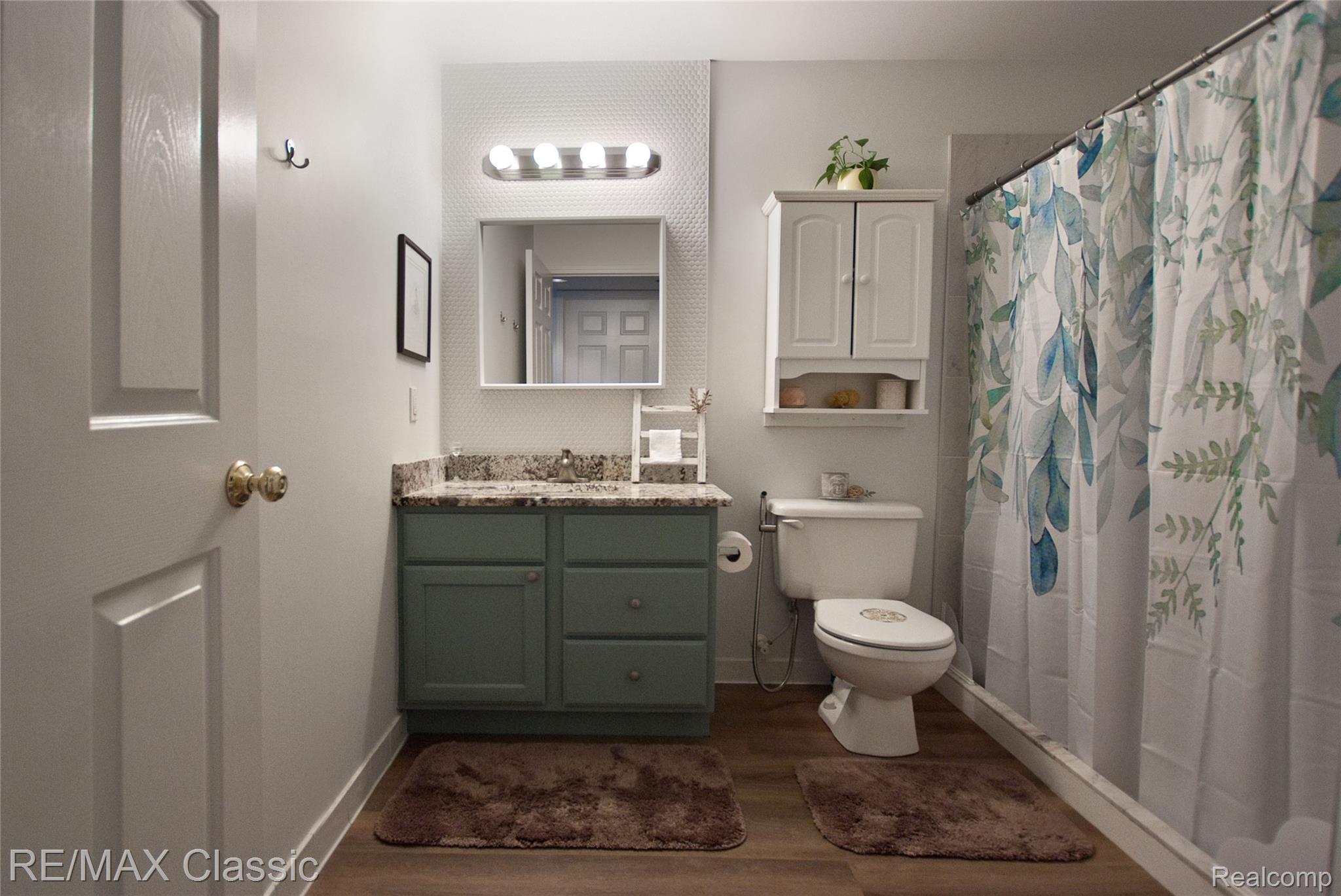 1155 S Lake Drive 57 Property Photo 12