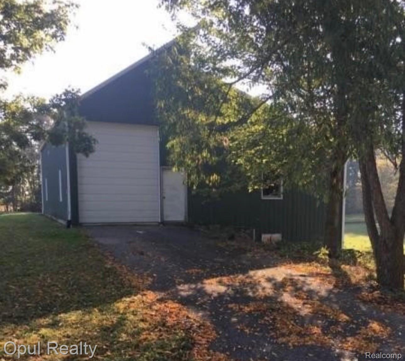 7503 Reading Road Property Photo 5