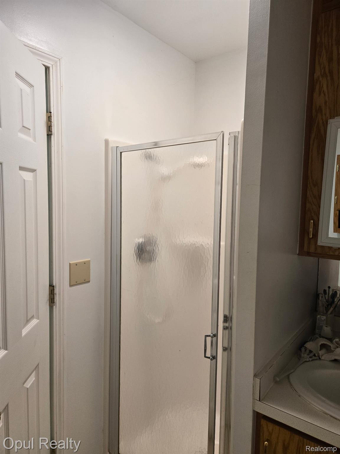 7503 Reading Road Property Photo 35