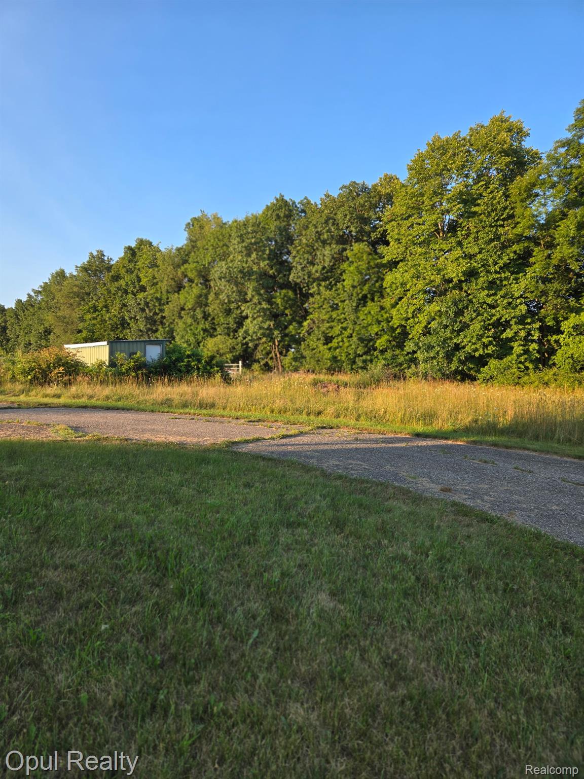 7503 Reading Road Property Photo 43