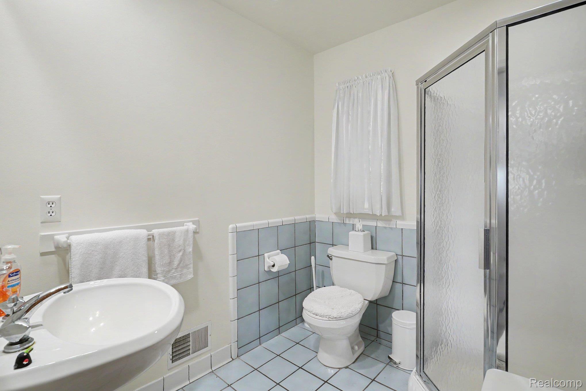 1792 Lockwood Property Photo 15
