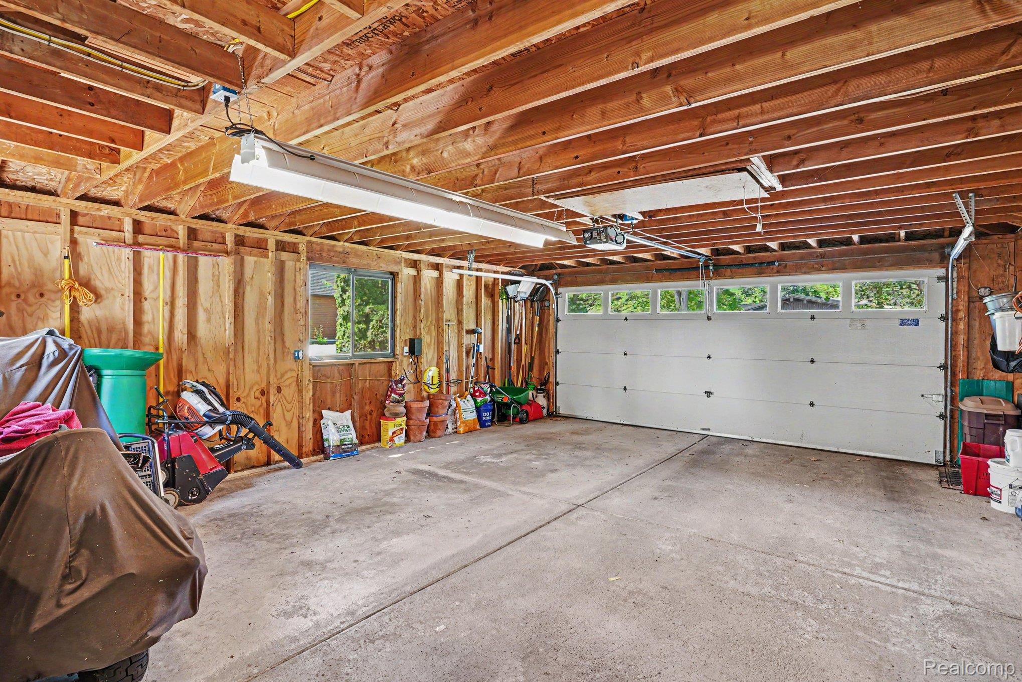 1792 Lockwood Property Photo 18