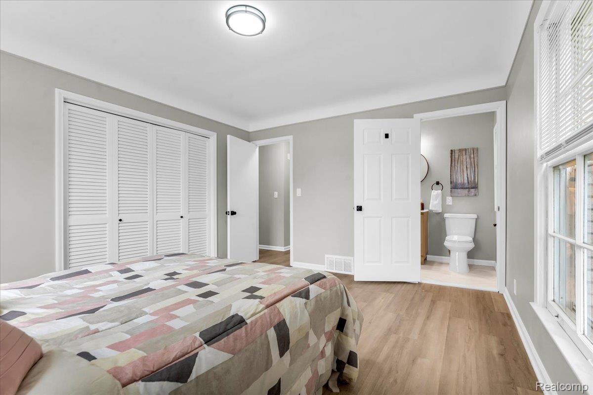 19039 Elsmere Avenue Property Photo 18