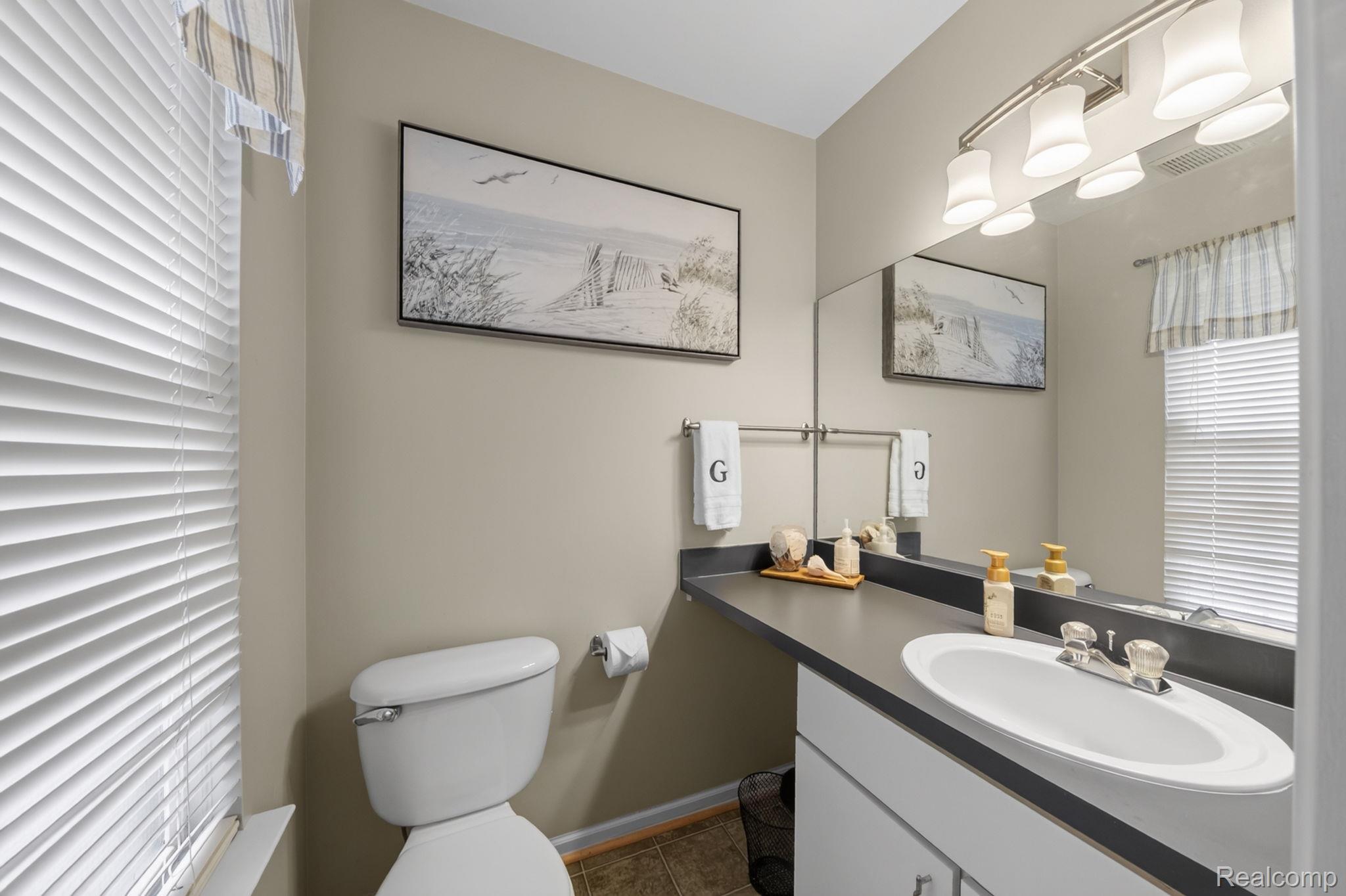 4554 Hunters Circle Property Photo 14
