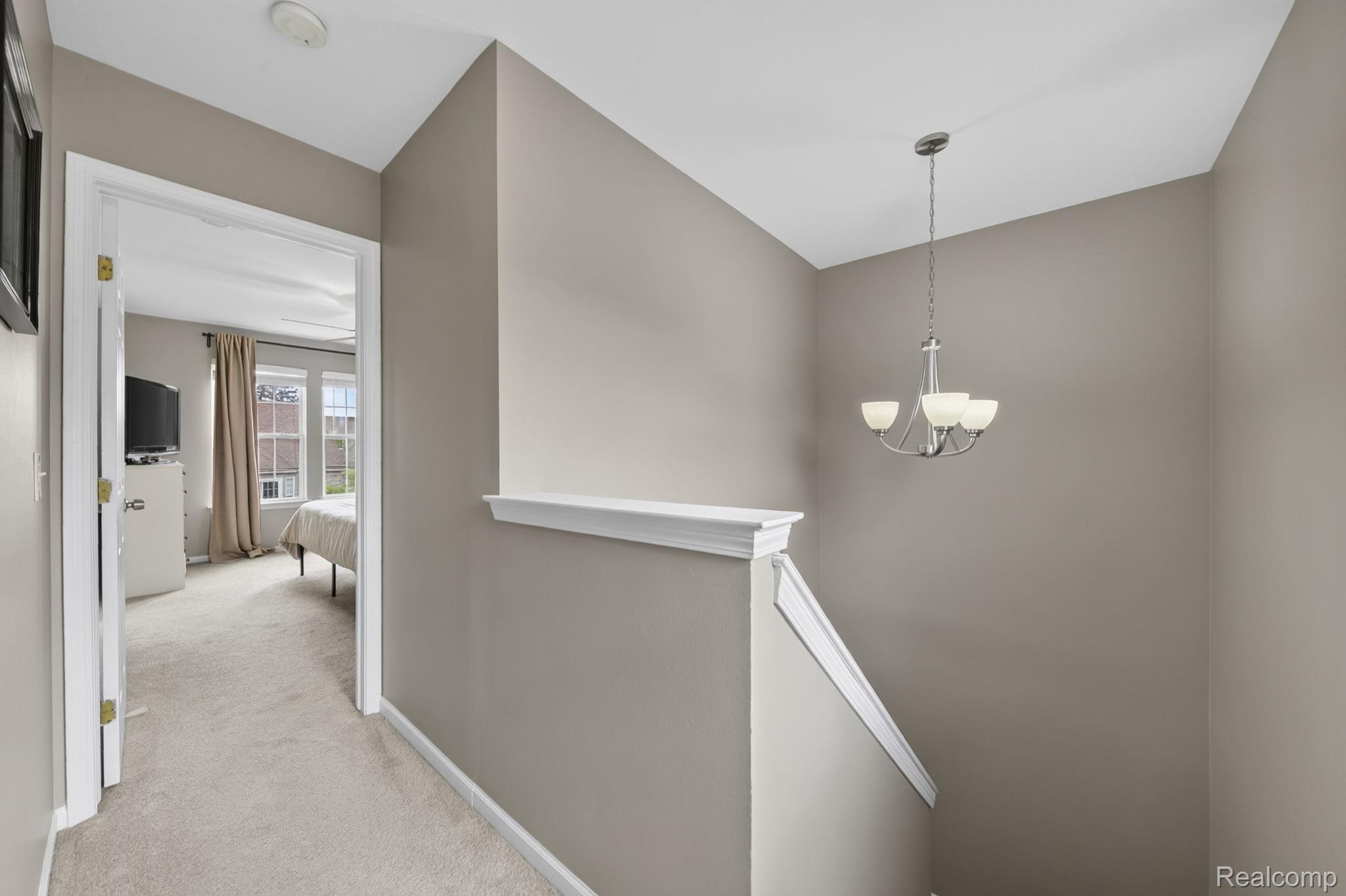 4554 Hunters Circle Property Photo 16