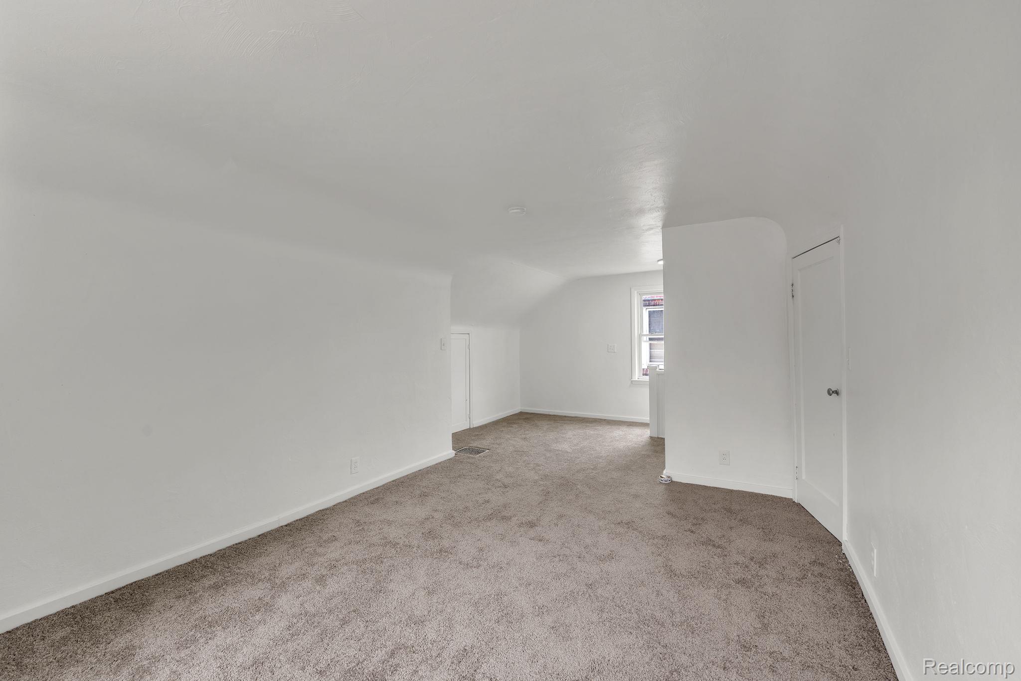 10015 Marion Property Photo 30