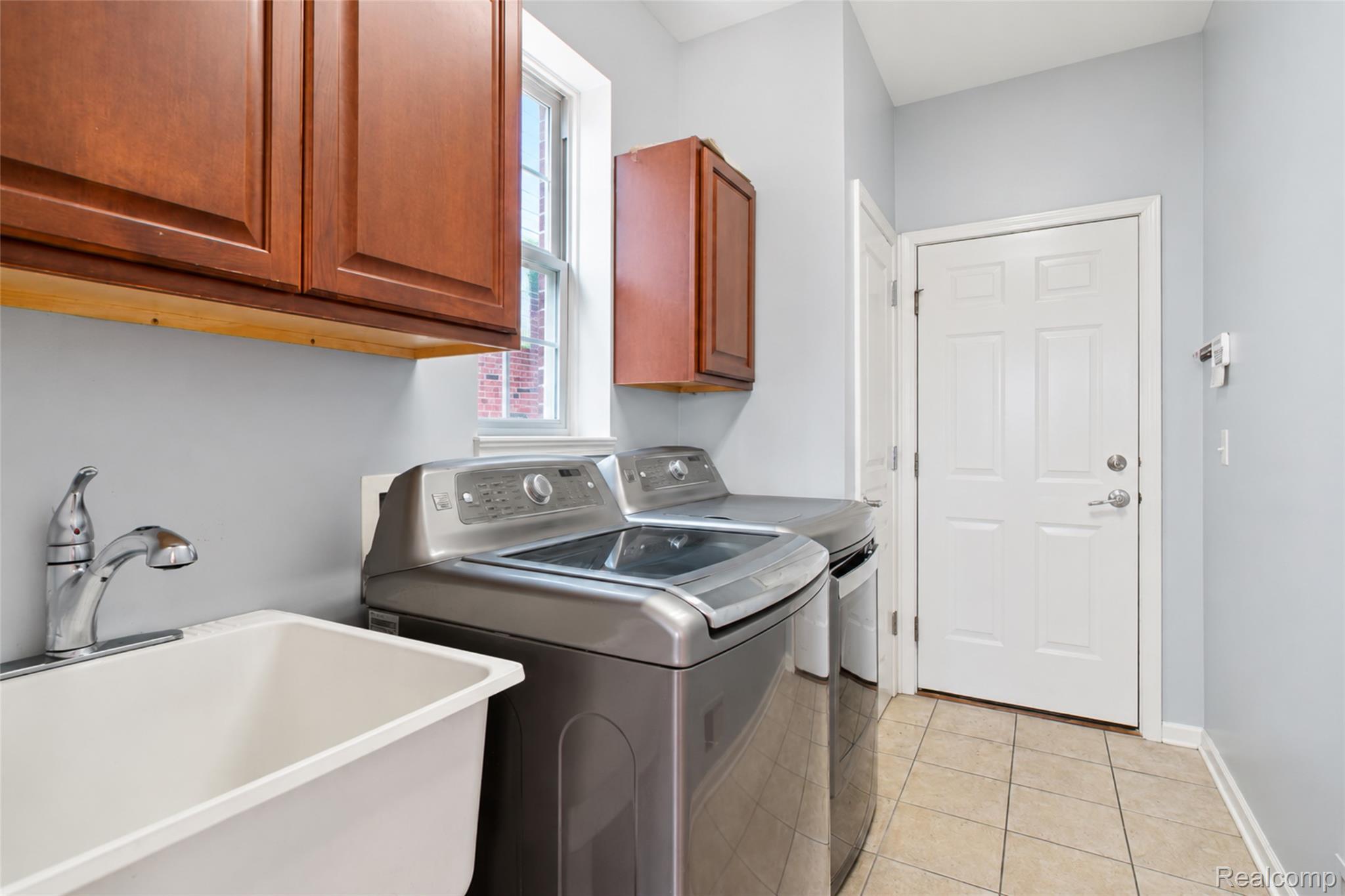 45322 Bartlett Drive Property Photo 24