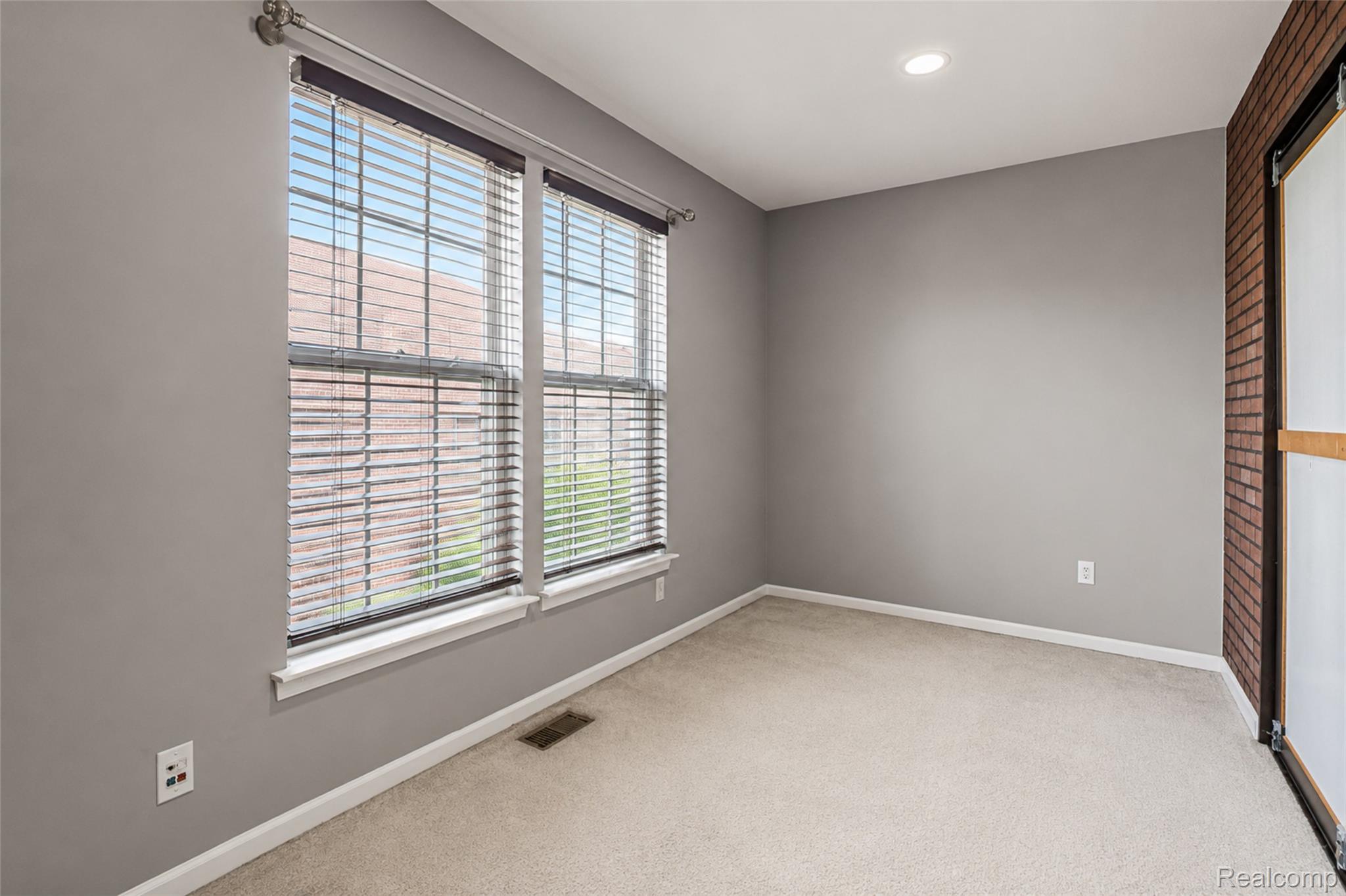 45322 Bartlett Drive Property Photo 27
