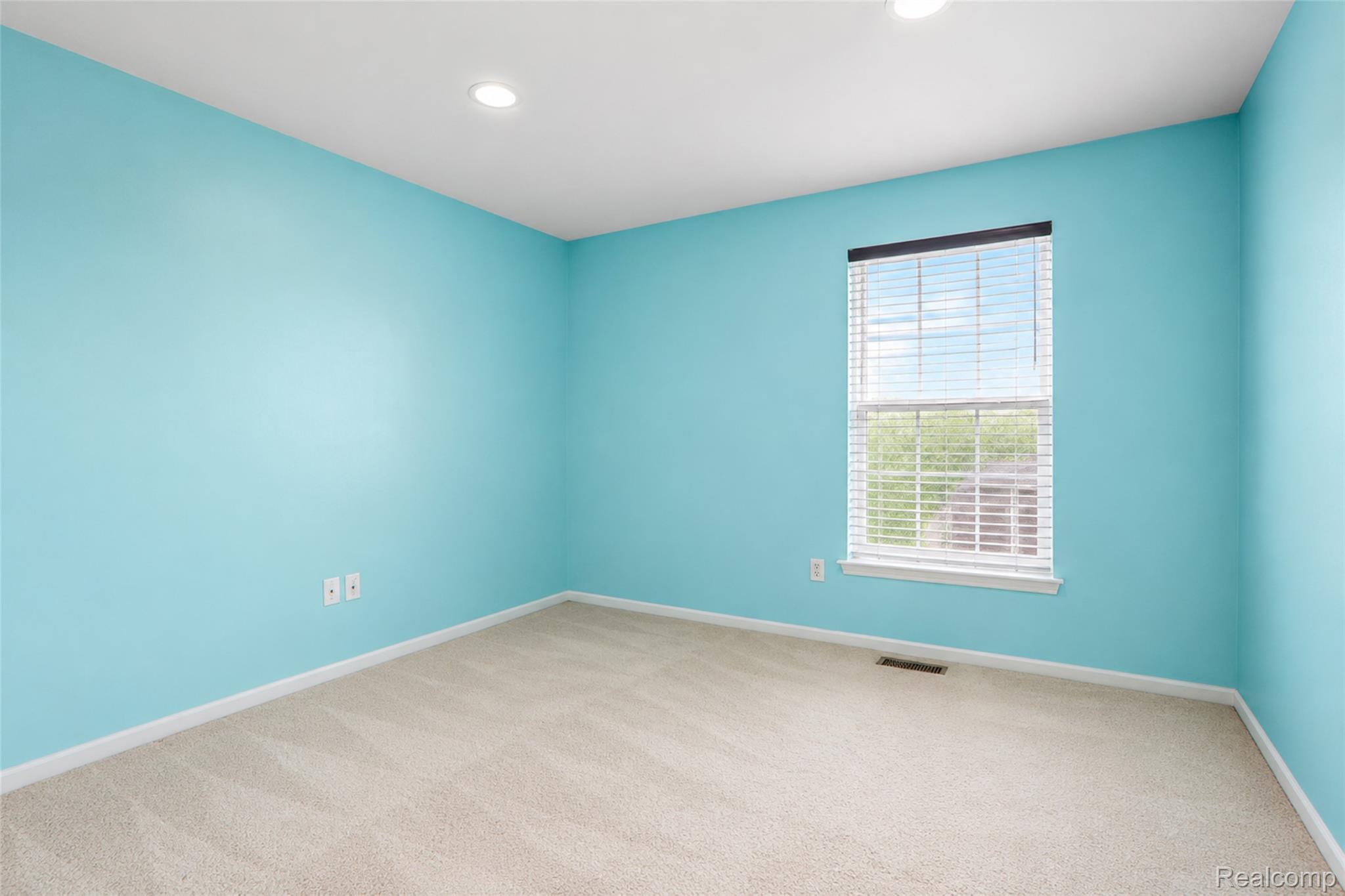 45322 Bartlett Drive Property Photo 28