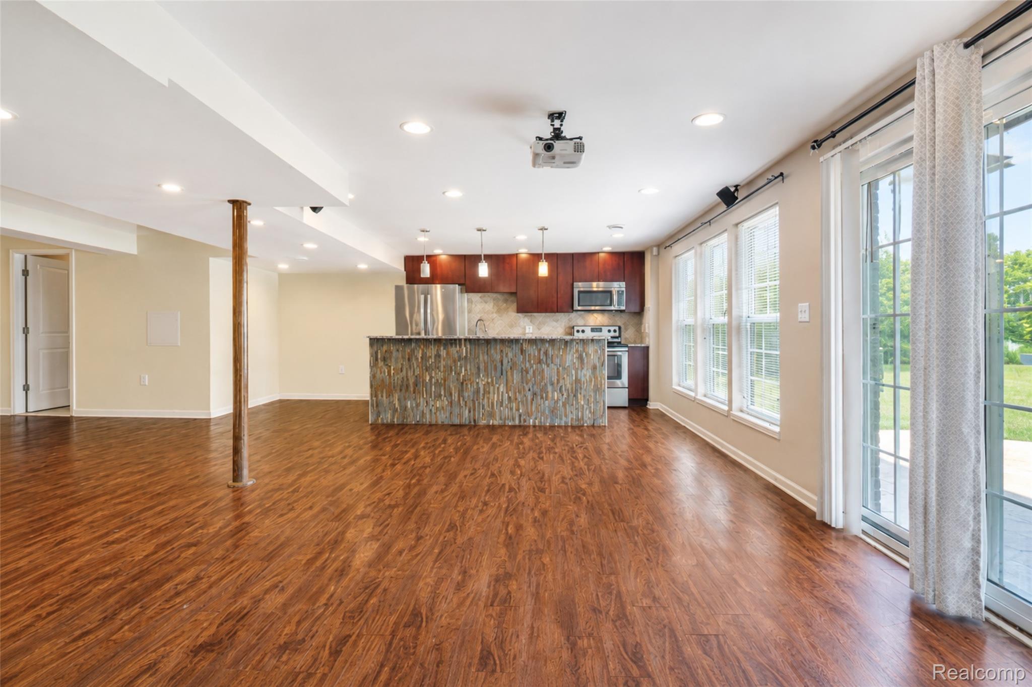 45322 Bartlett Drive Property Photo 44