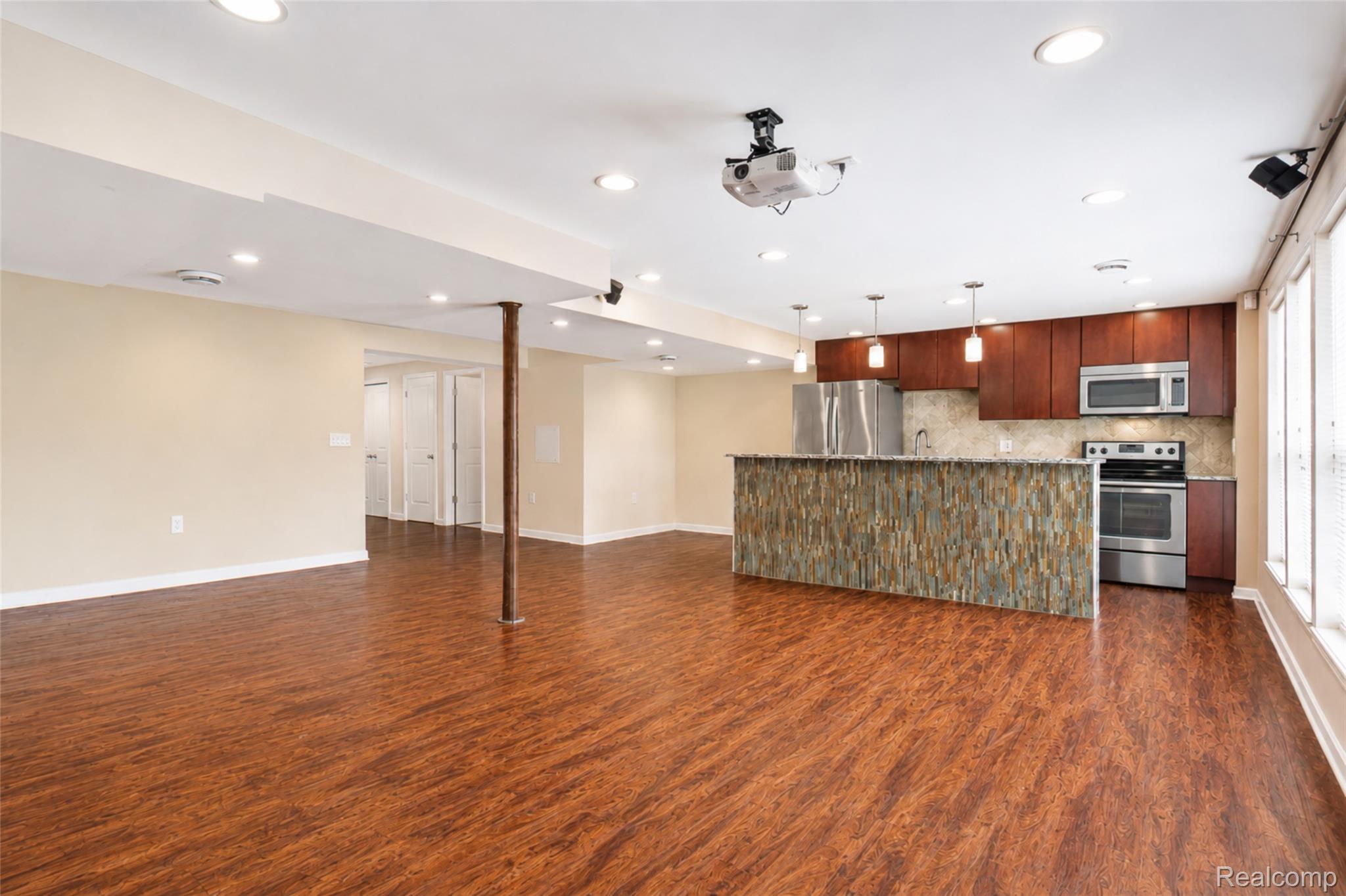 45322 Bartlett Drive Property Photo 45