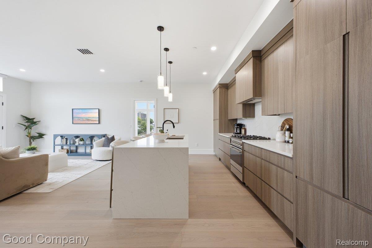 110 Austin Avenue 301 Property Photo 15