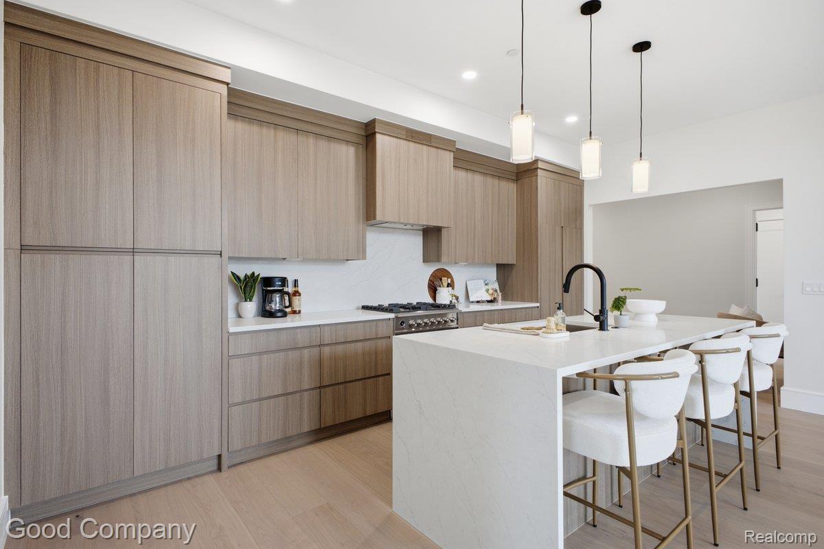 110 Austin Avenue 301 Property Photo 16