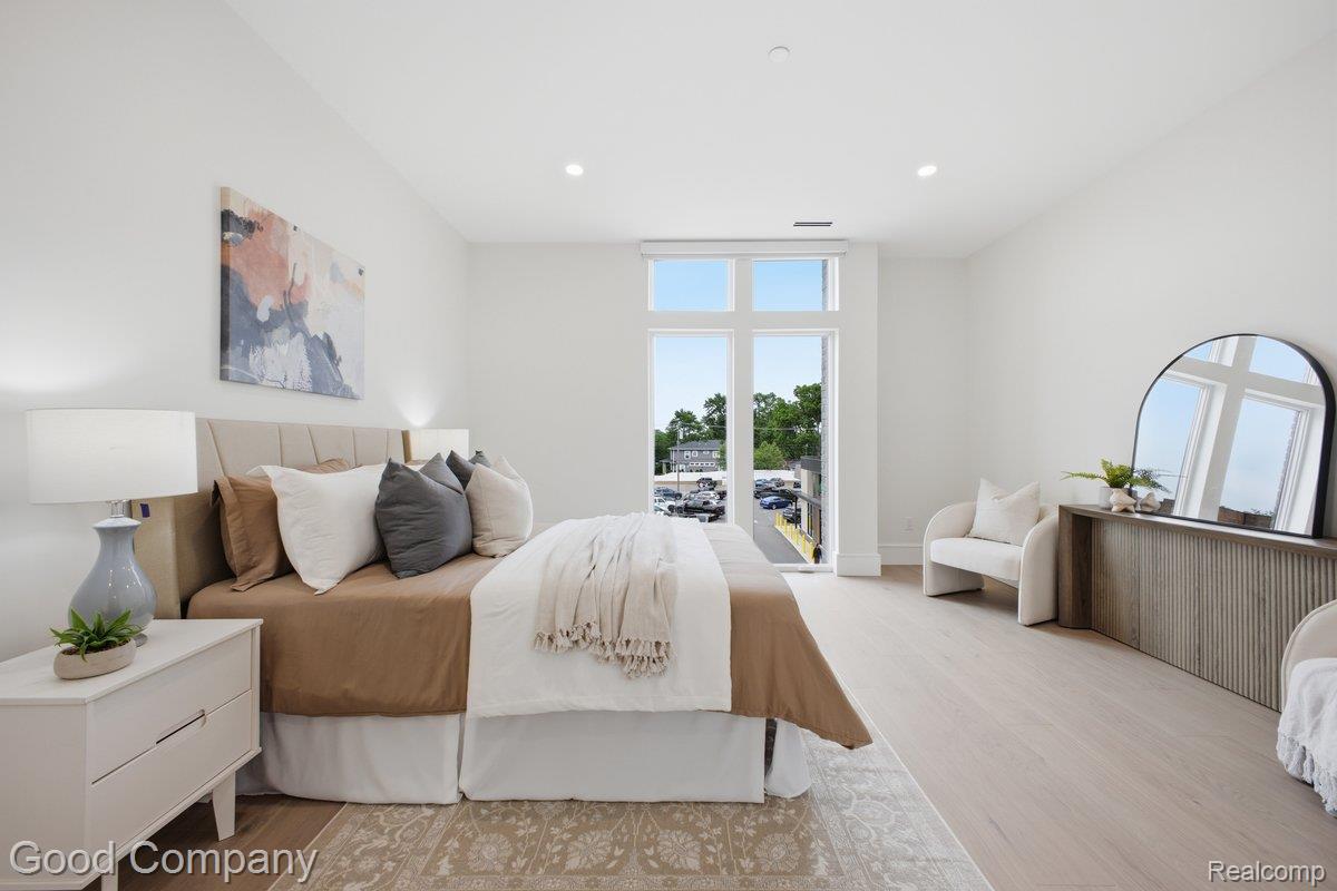 110 Austin Avenue 301 Property Photo 21