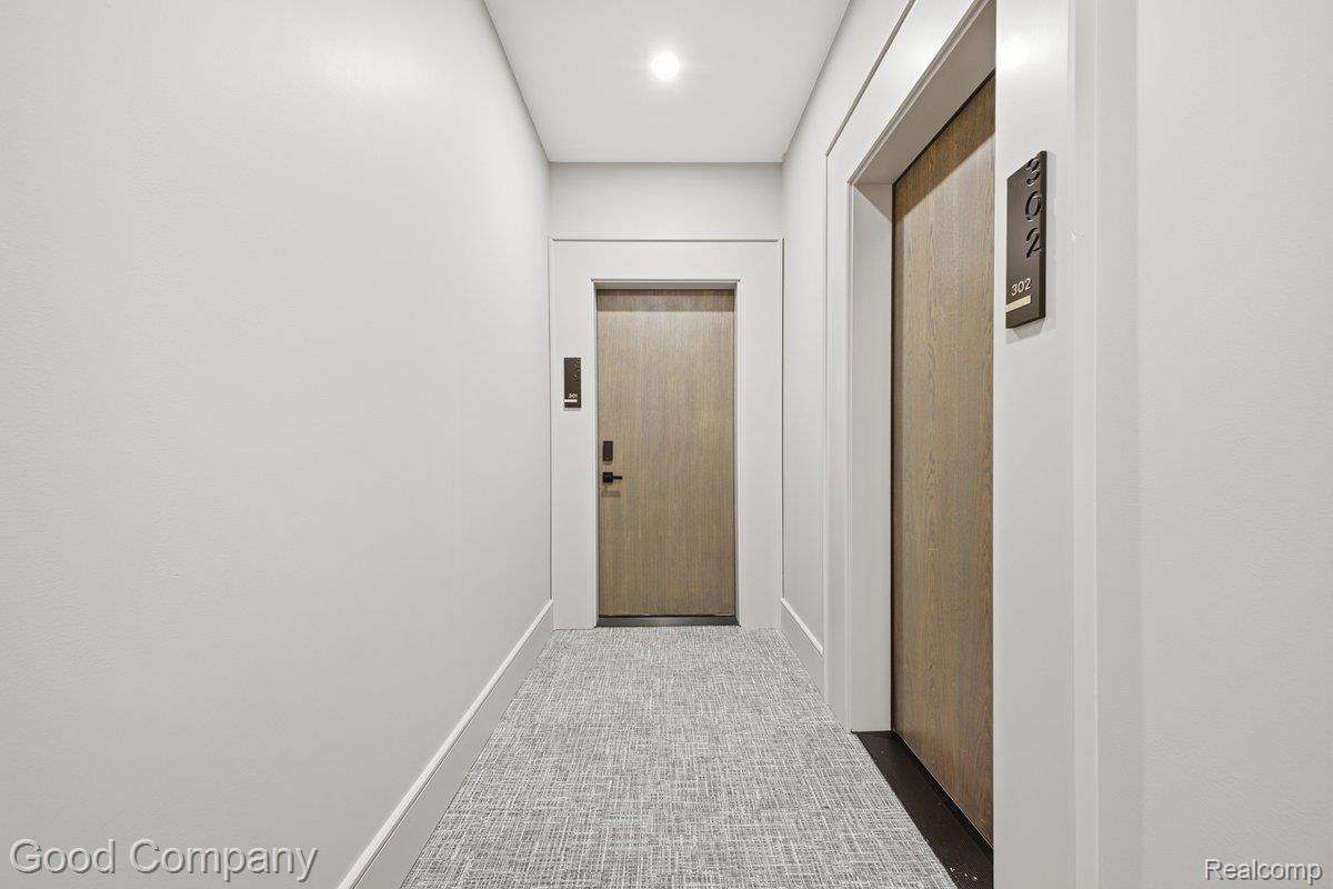 110 Austin Avenue 301 Property Photo 36