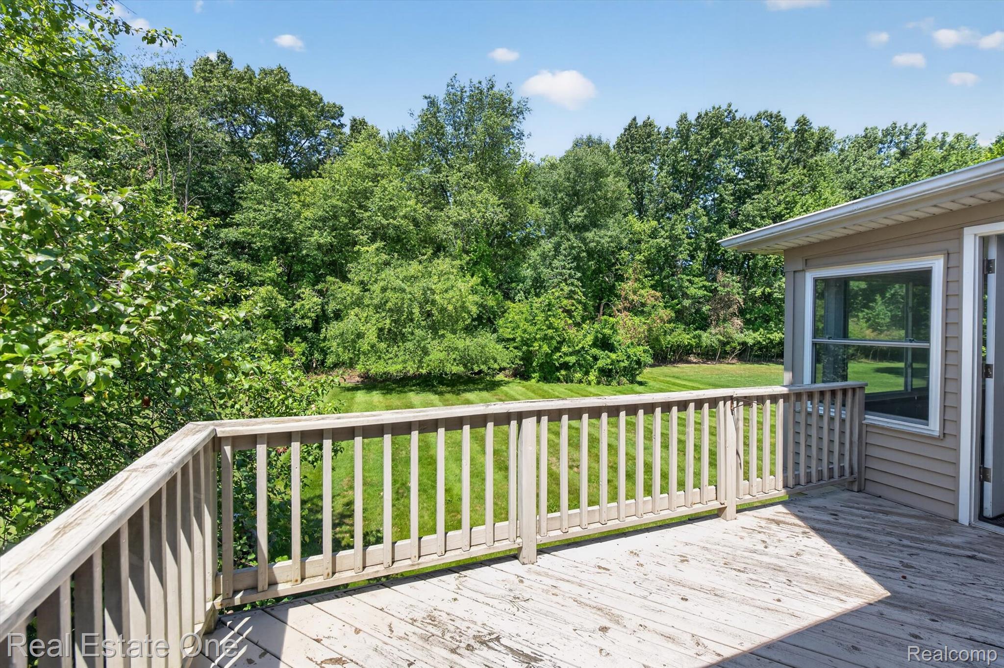 5128 Queensway Property Photo 52
