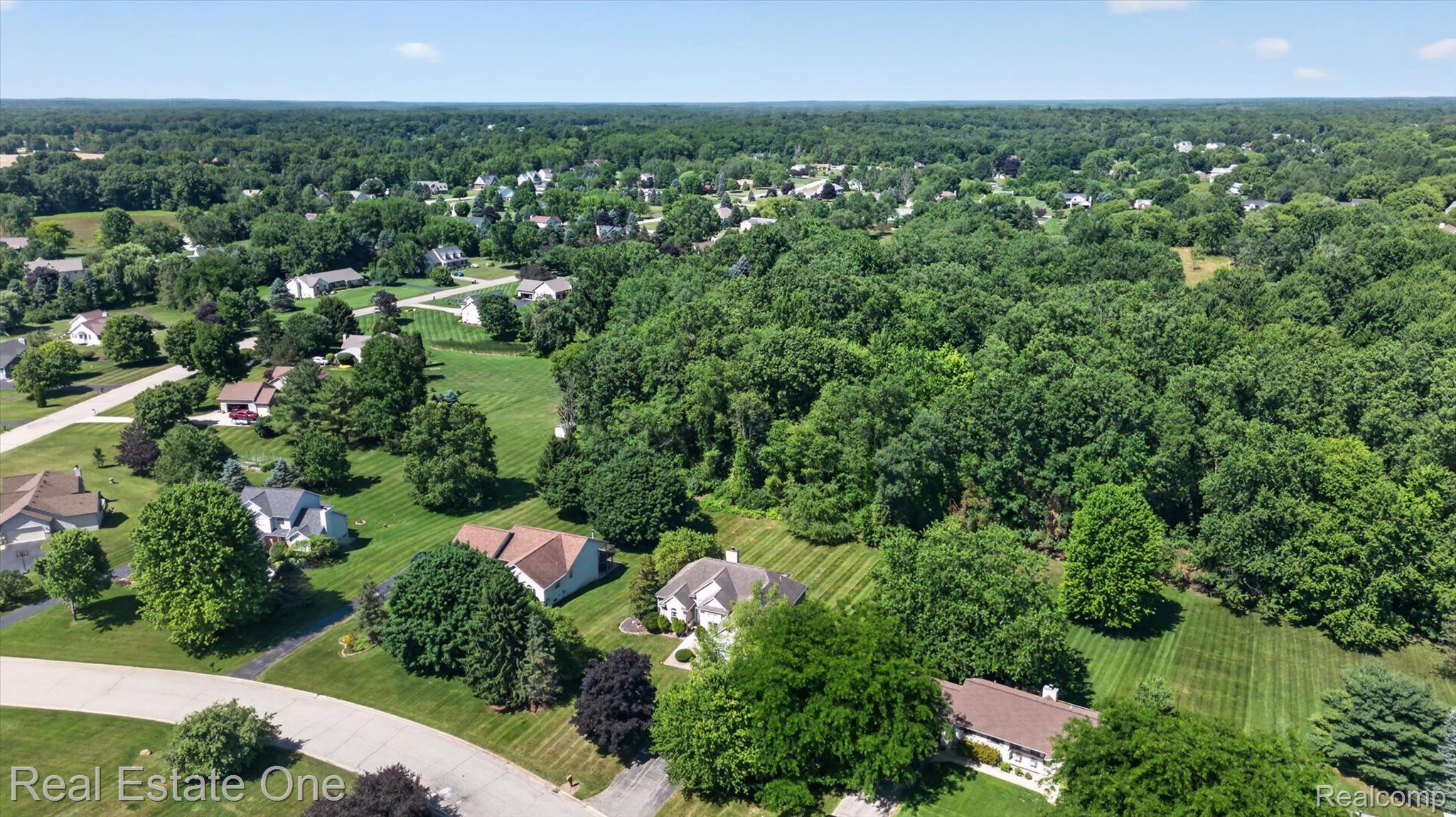 5128 Queensway Property Photo 62