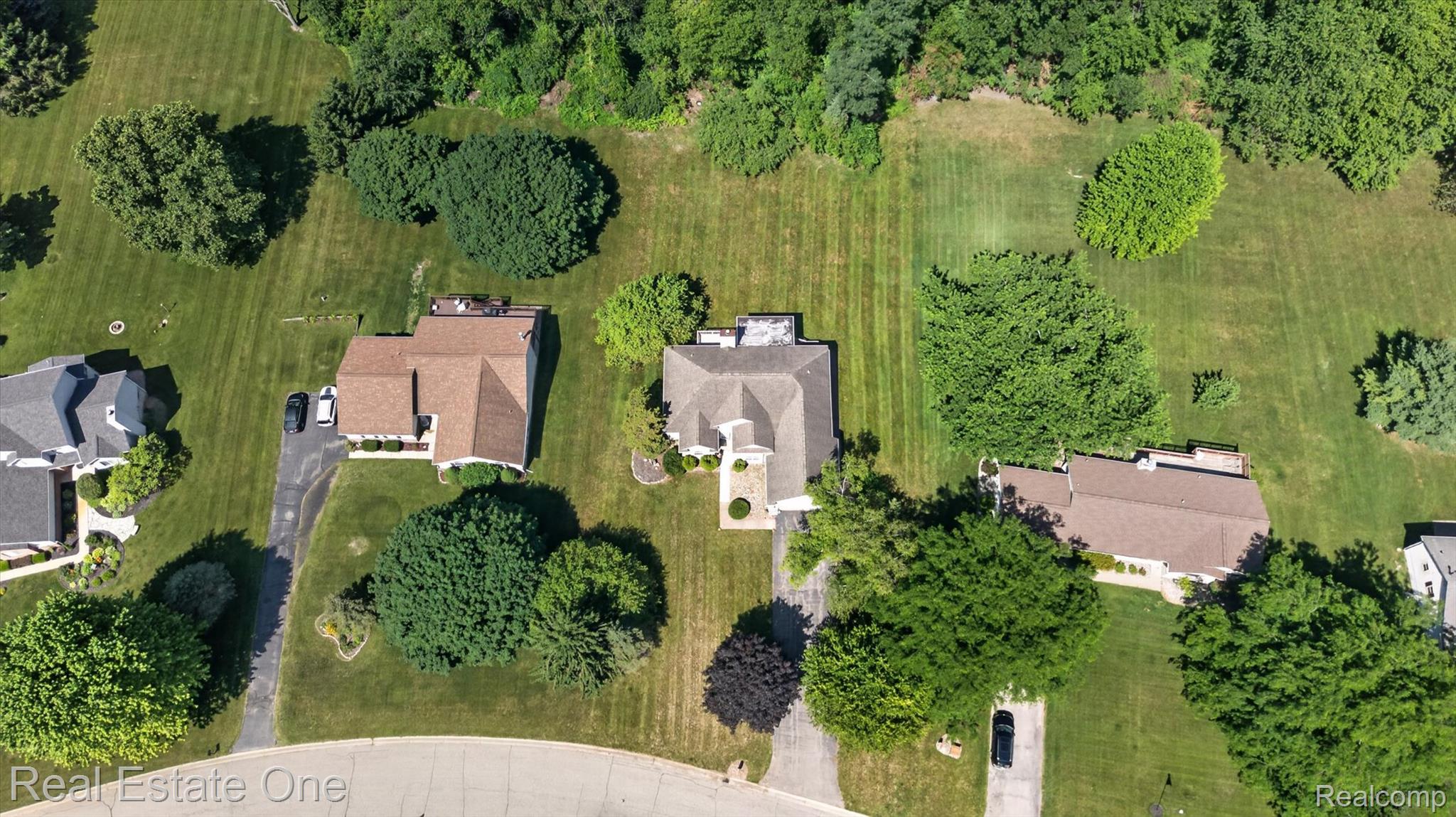 5128 Queensway Property Photo 64