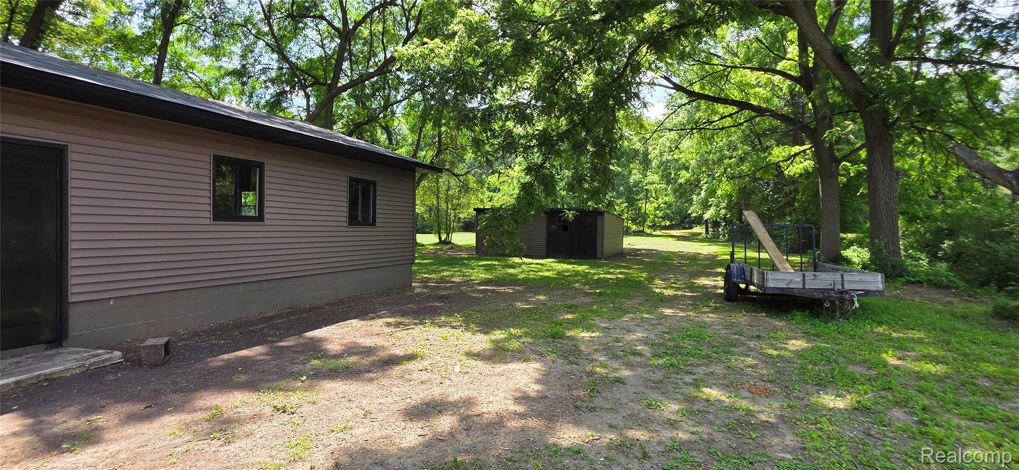 9205 Neff Road Property Photo 31